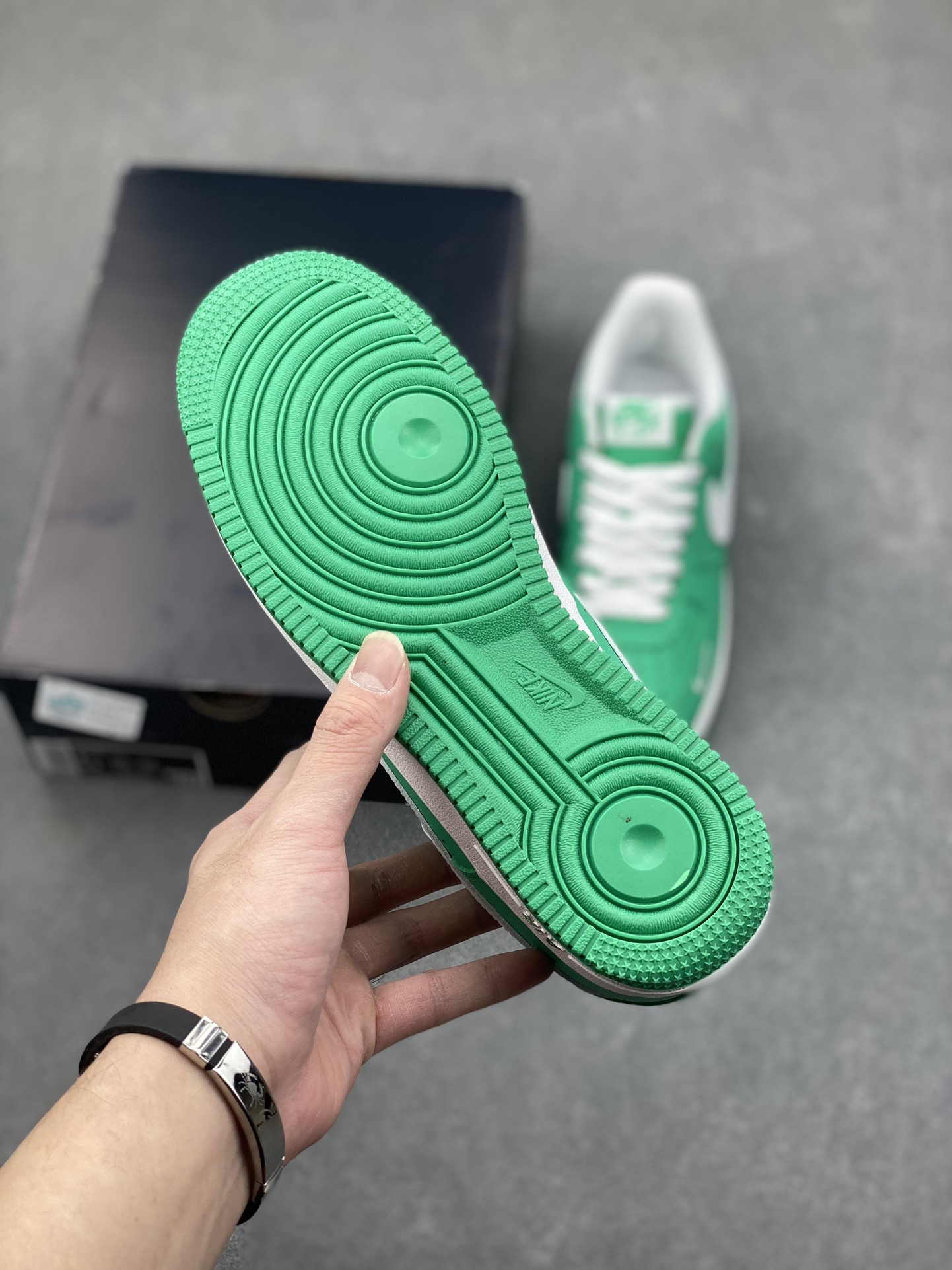 Nike Air Force 1 '07 Low "Green" Limited Edition Sneakers - All Sizes 7 i1734108234 3389 1