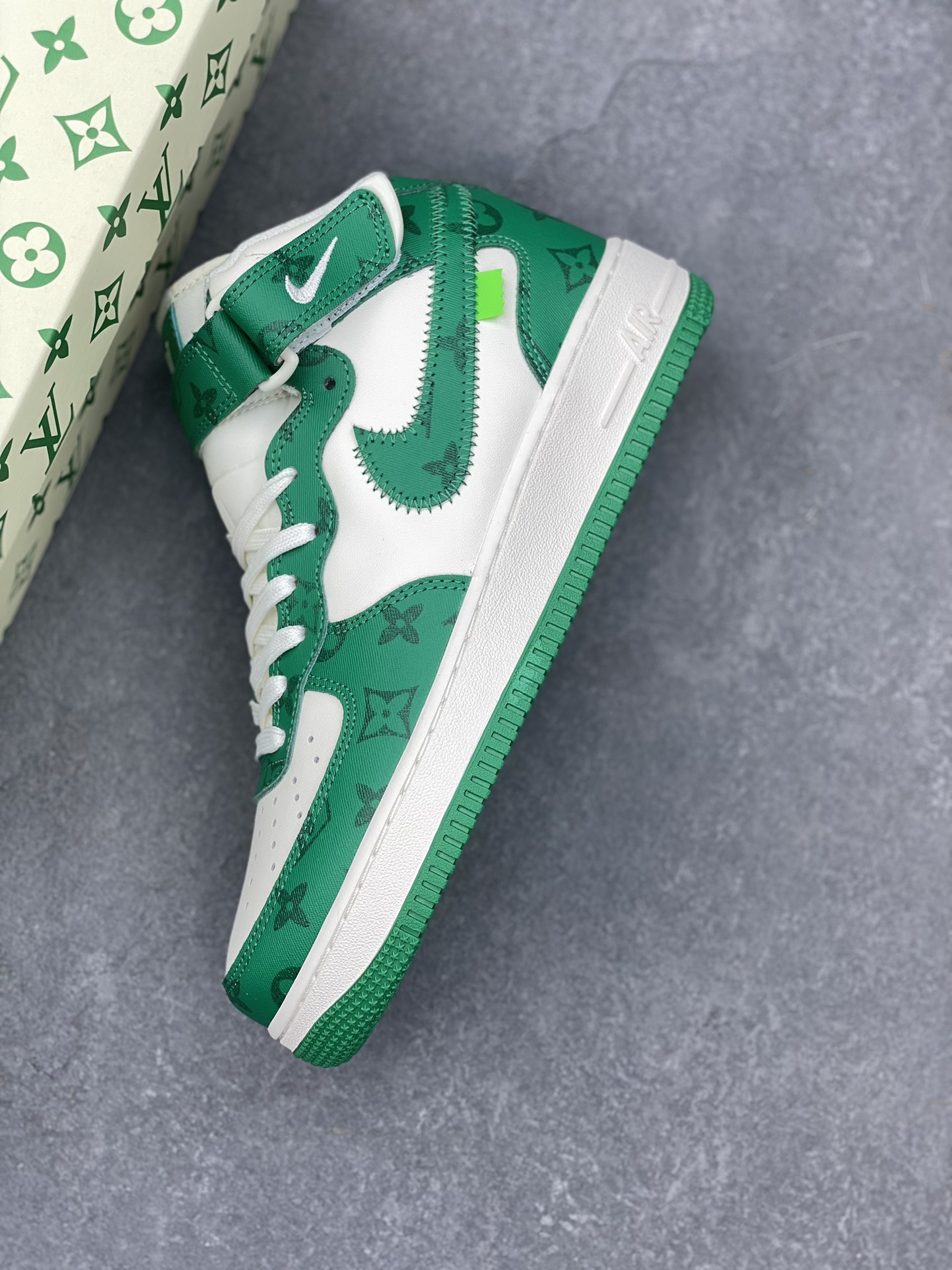 Louis Vuitton x Nike Air Force 1 Mid '07 Green Custom Sneakers 8 i1734108918 6767 5