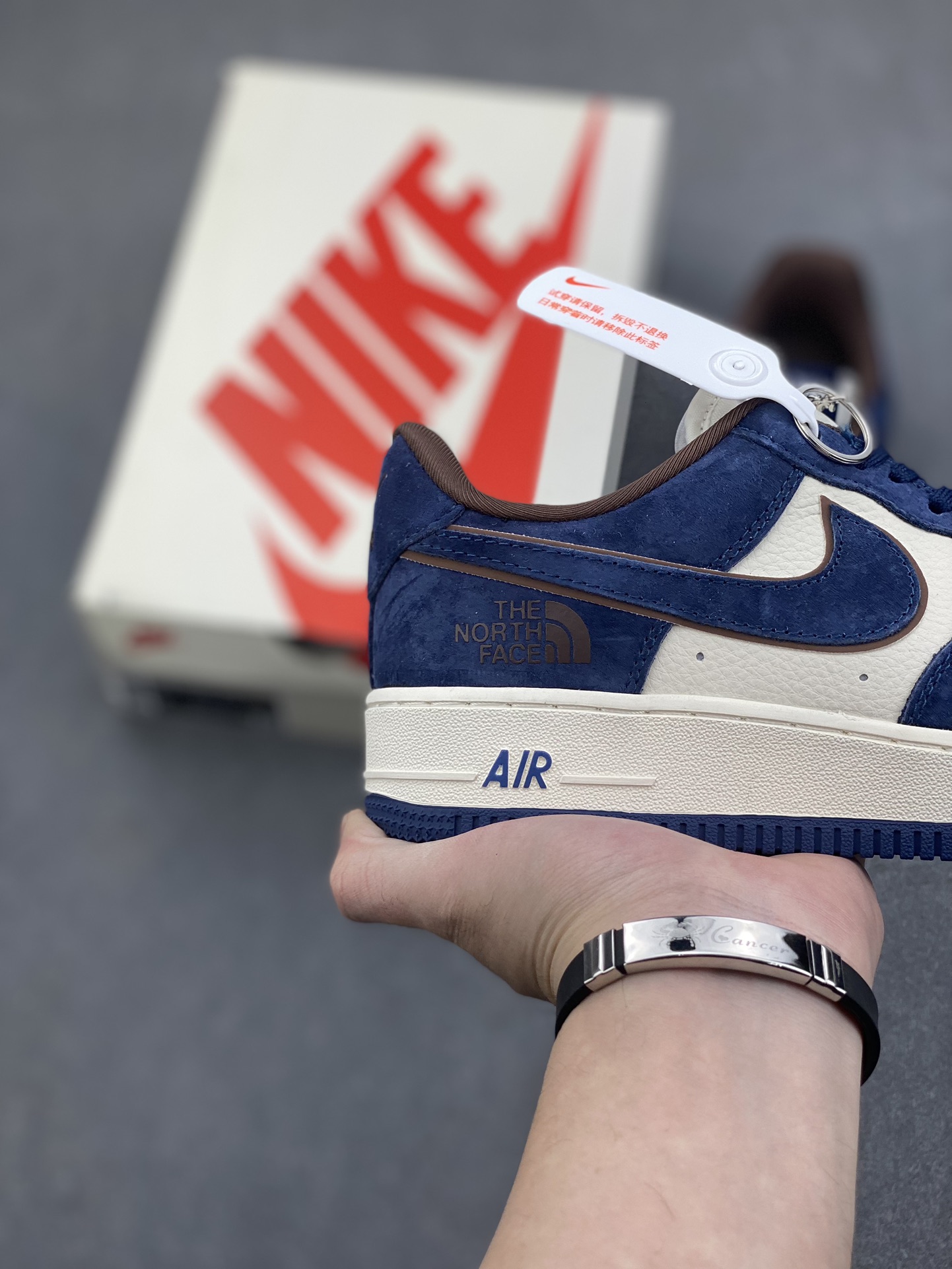 Nike Air Force 1 '07 Low The North Face Steel Blue Limited Edition 6 i1734109340 7983 8