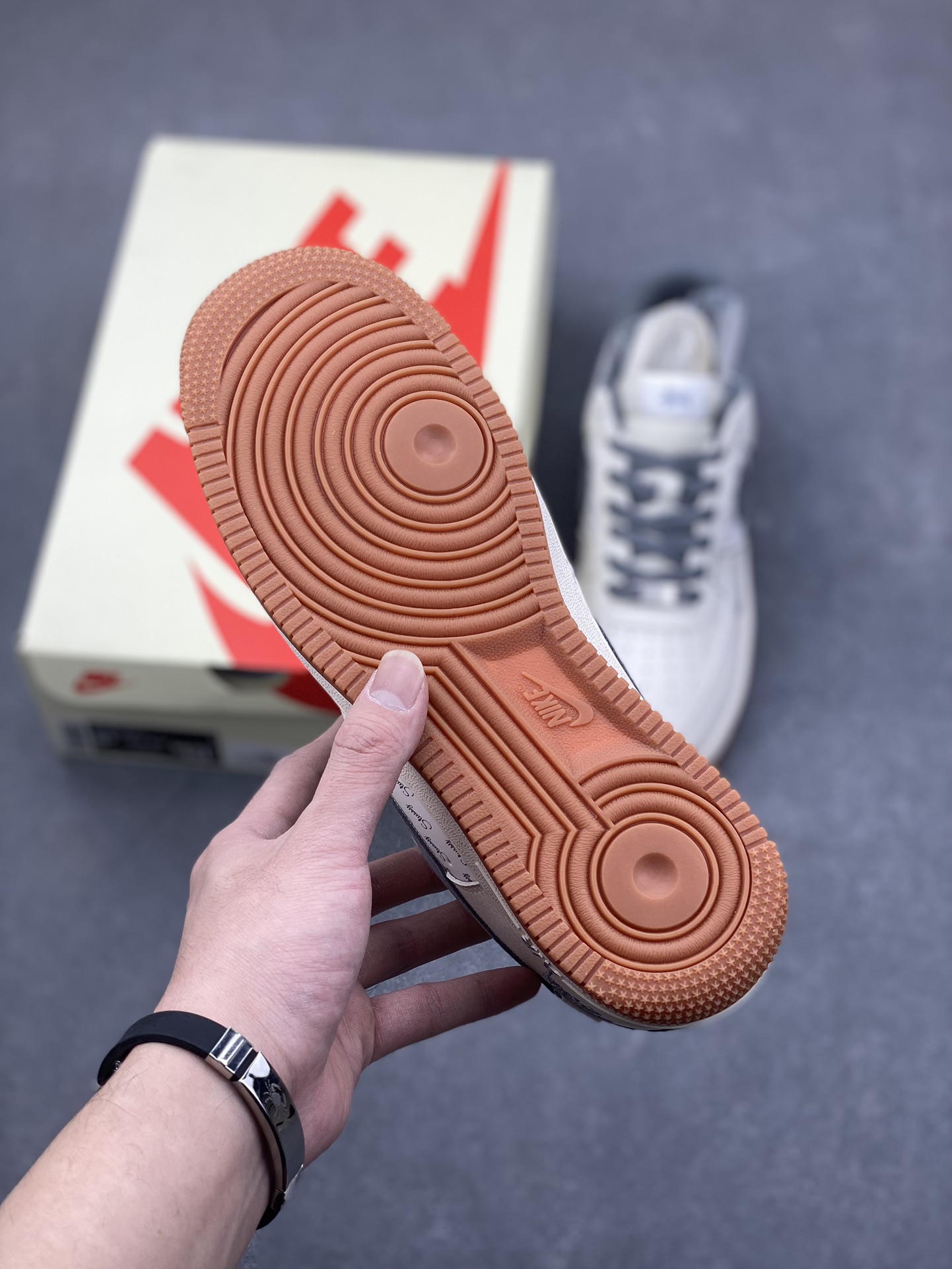Nike Air Force 1 '07 Low Stussy Collab Sneakers - Limited Edition 7 i1734109390 1909 8
