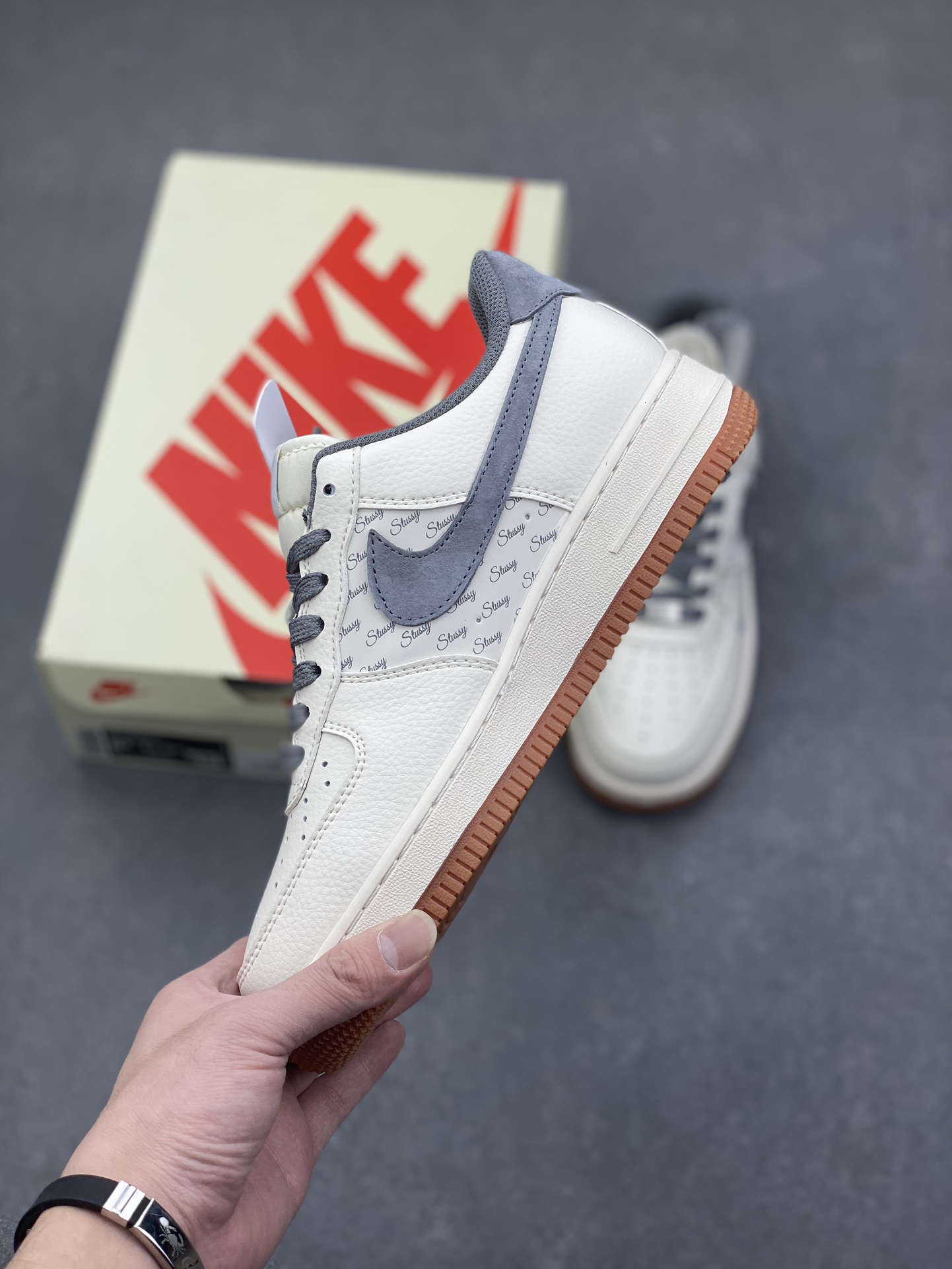 Nike Air Force 1 '07 Low Stussy Collab Sneakers - Limited Edition 4 i1734109390 6419 0