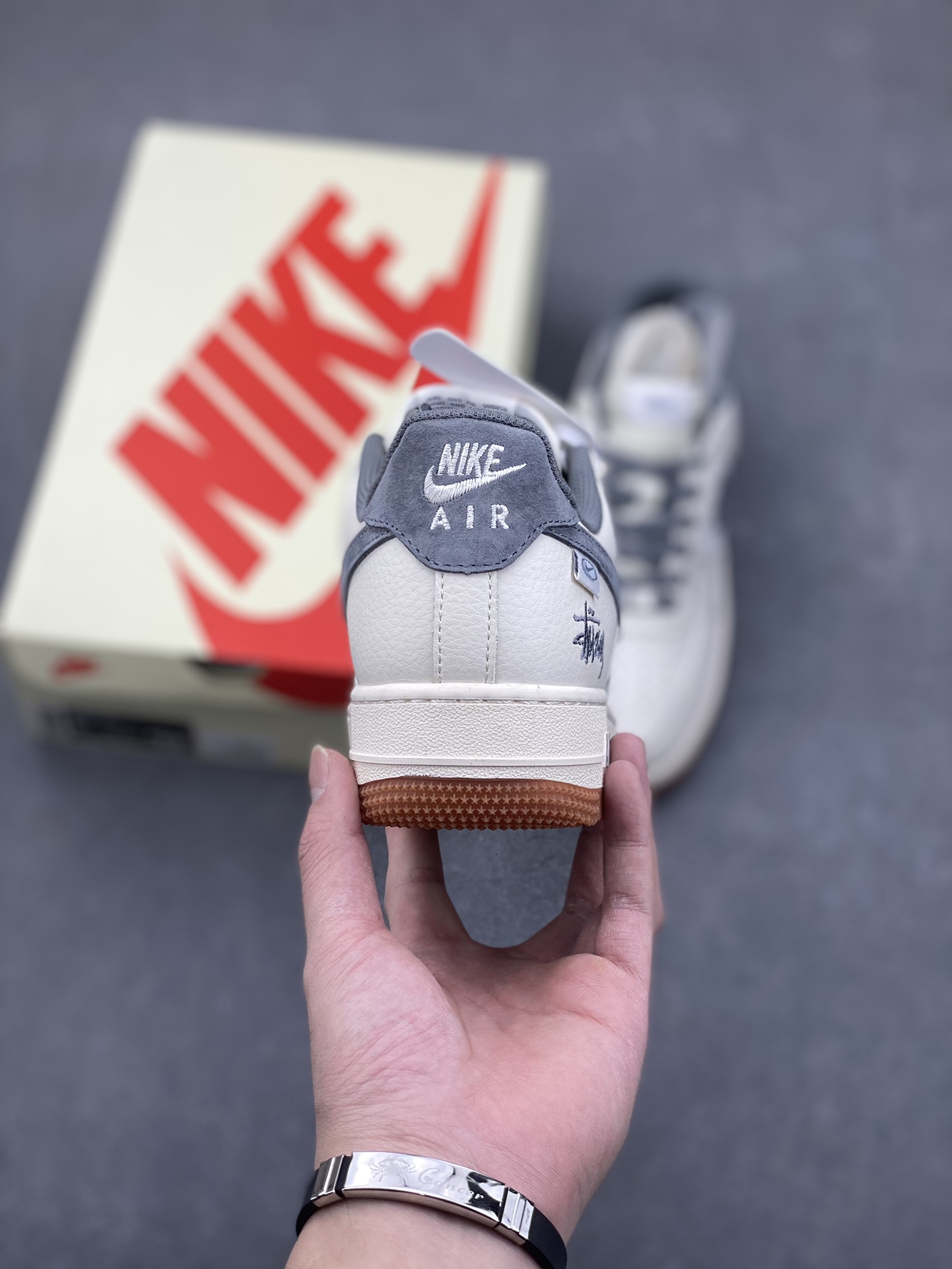 Nike Air Force 1 '07 Low Stussy Collab Sneakers - Limited Edition 5 i1734109390 8570 4