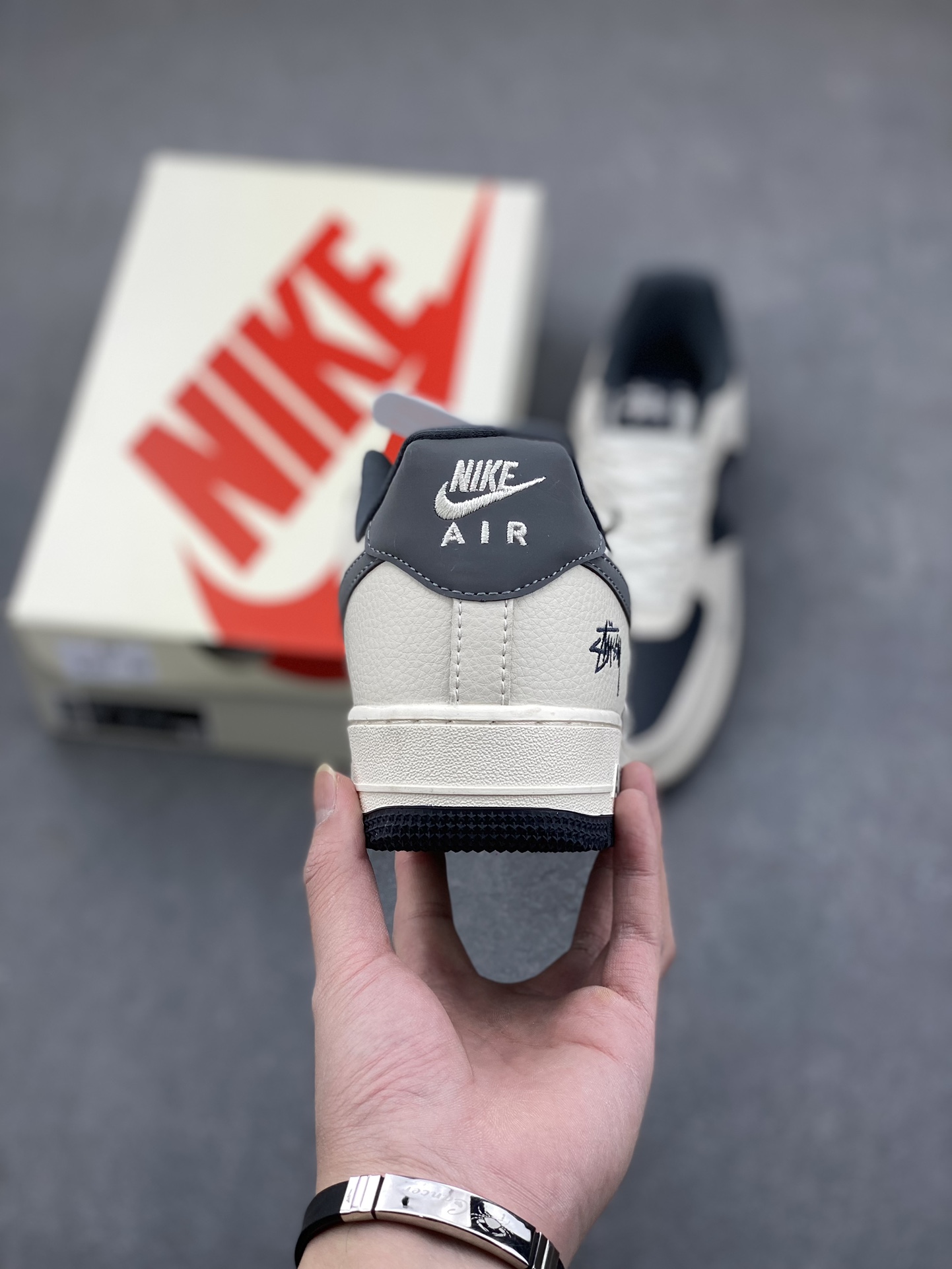 Nike Air Force 1 '07 Low Stussy Collab Sneakers - Grey/White, Limited Edition 5 i1735160339 7526 4