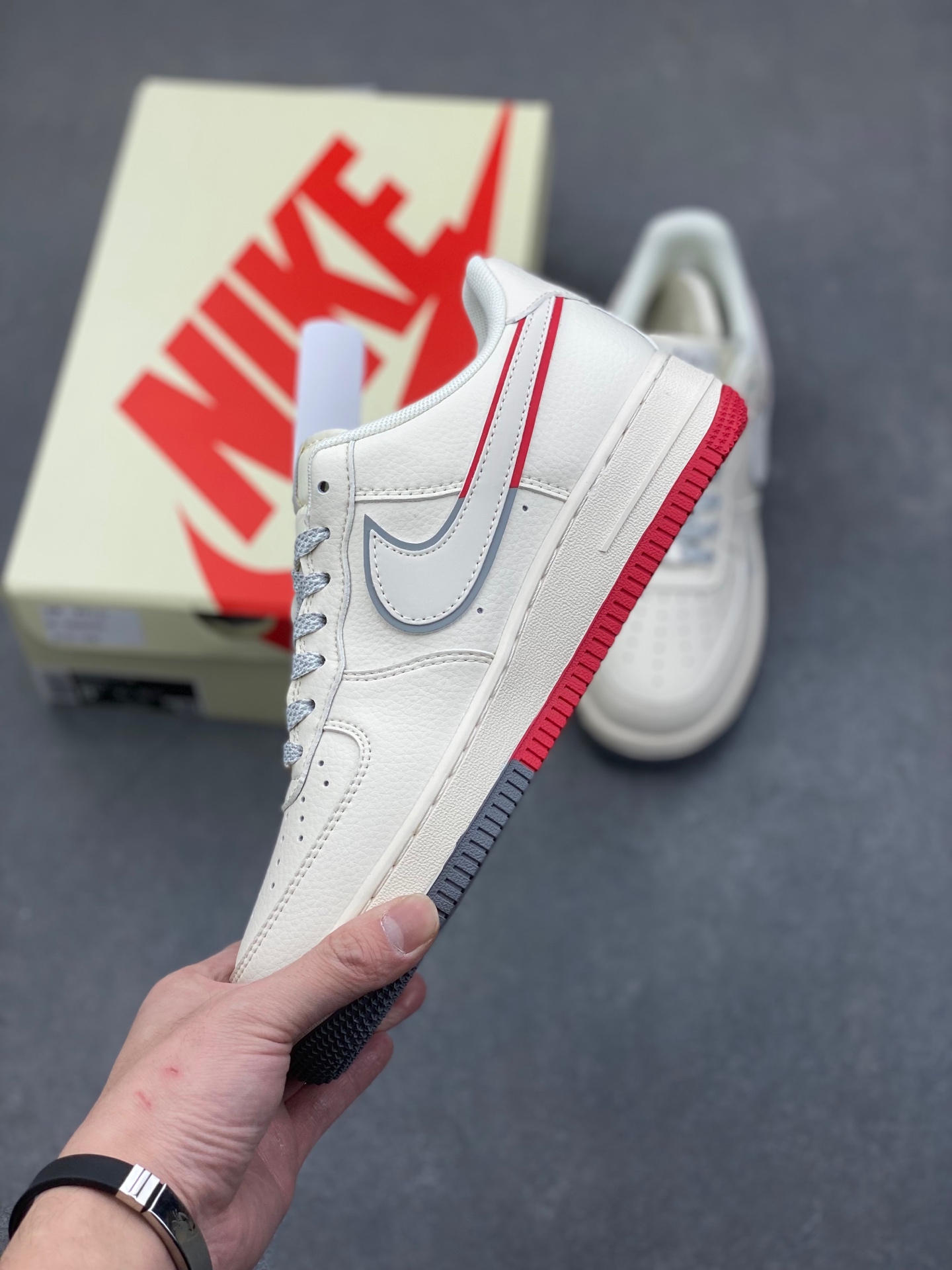 Nike Air Force 1 '07 Low Stussy Collab Sneakers - Cream/Grey/Red 4 i1736368375298 933 0 2