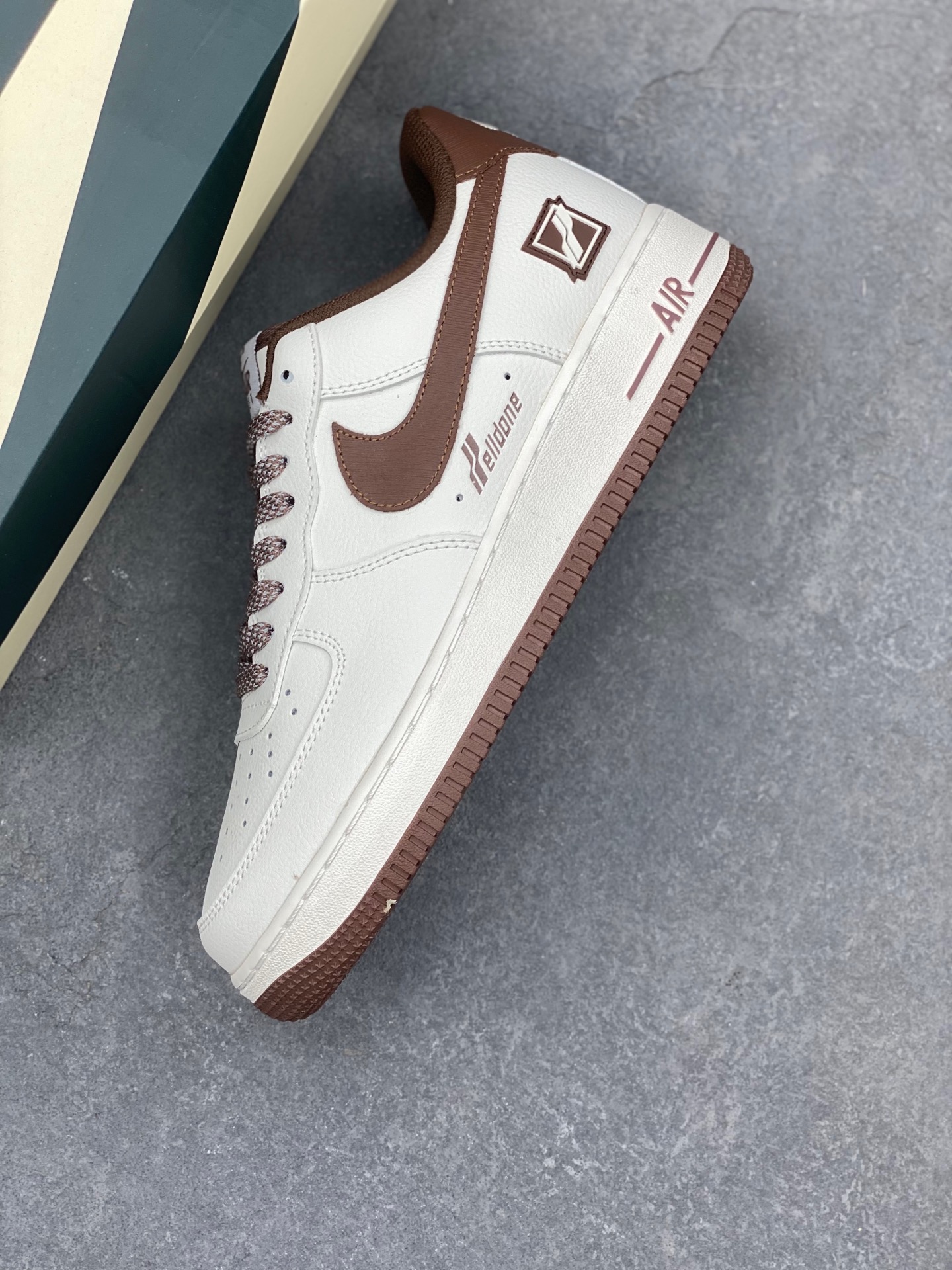 Nike x We11done Air Force 1 '07 Low Sneakers - Limited Edition 8 i1736368534760 609 0 6