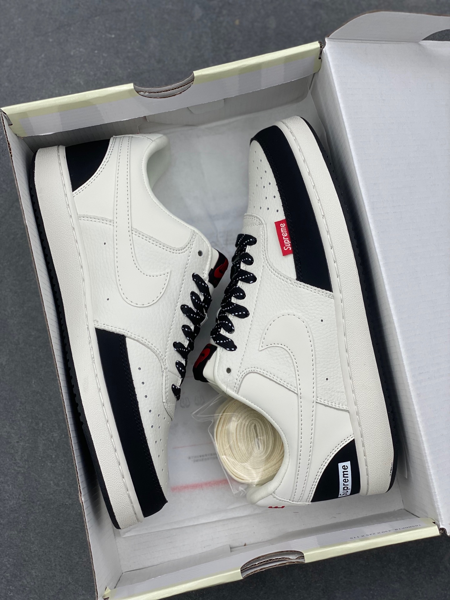 Nike Ebernon Low PRM Sneakers - Supreme Collaboration, Comfortable and Stylish 9 i1736369075761 4608 0 8