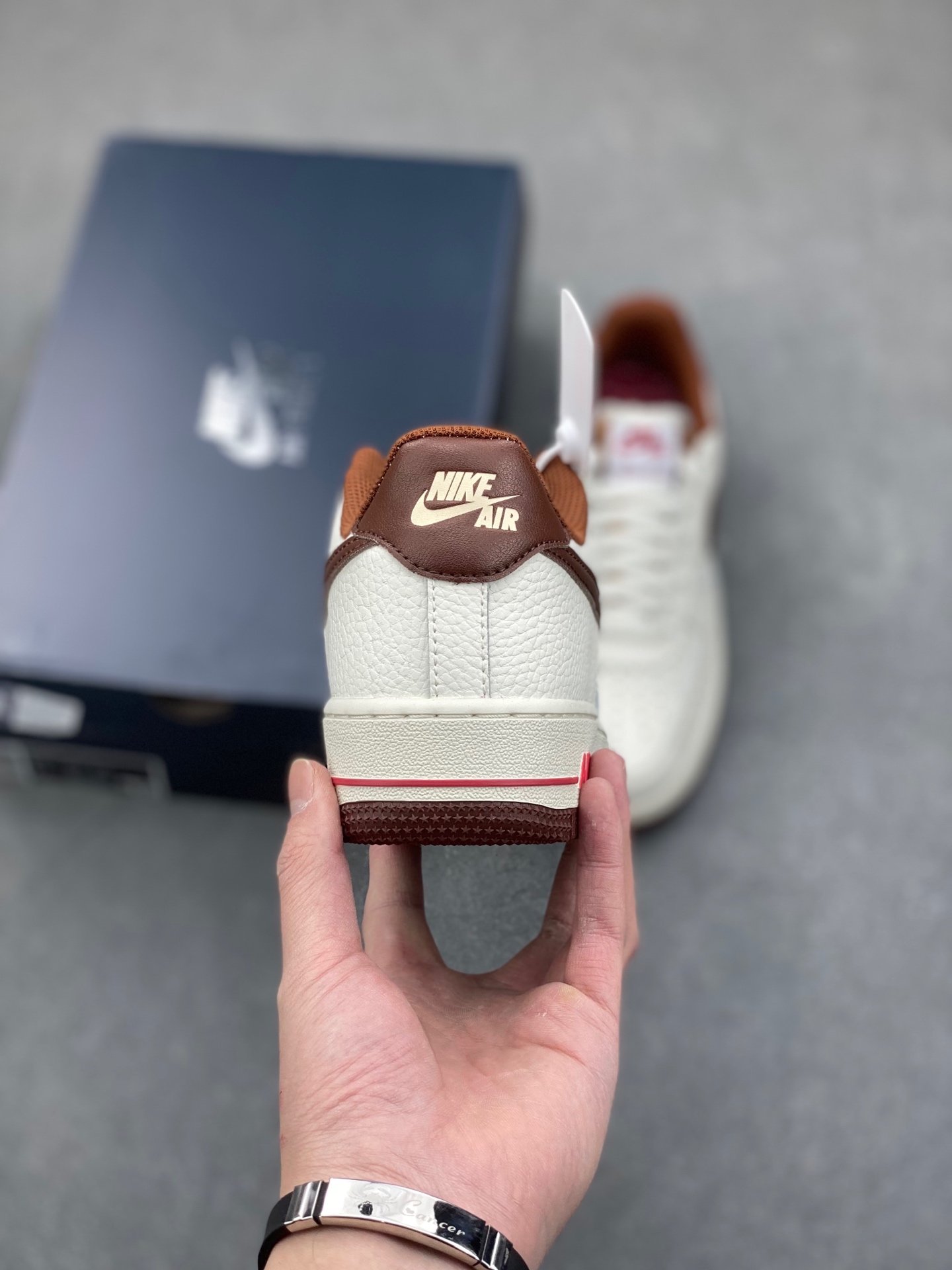 Nike Air Force 1 '07 Low Brown Bascketball Shoes HQ7027-100 5 i1736369149680 1726 0 3