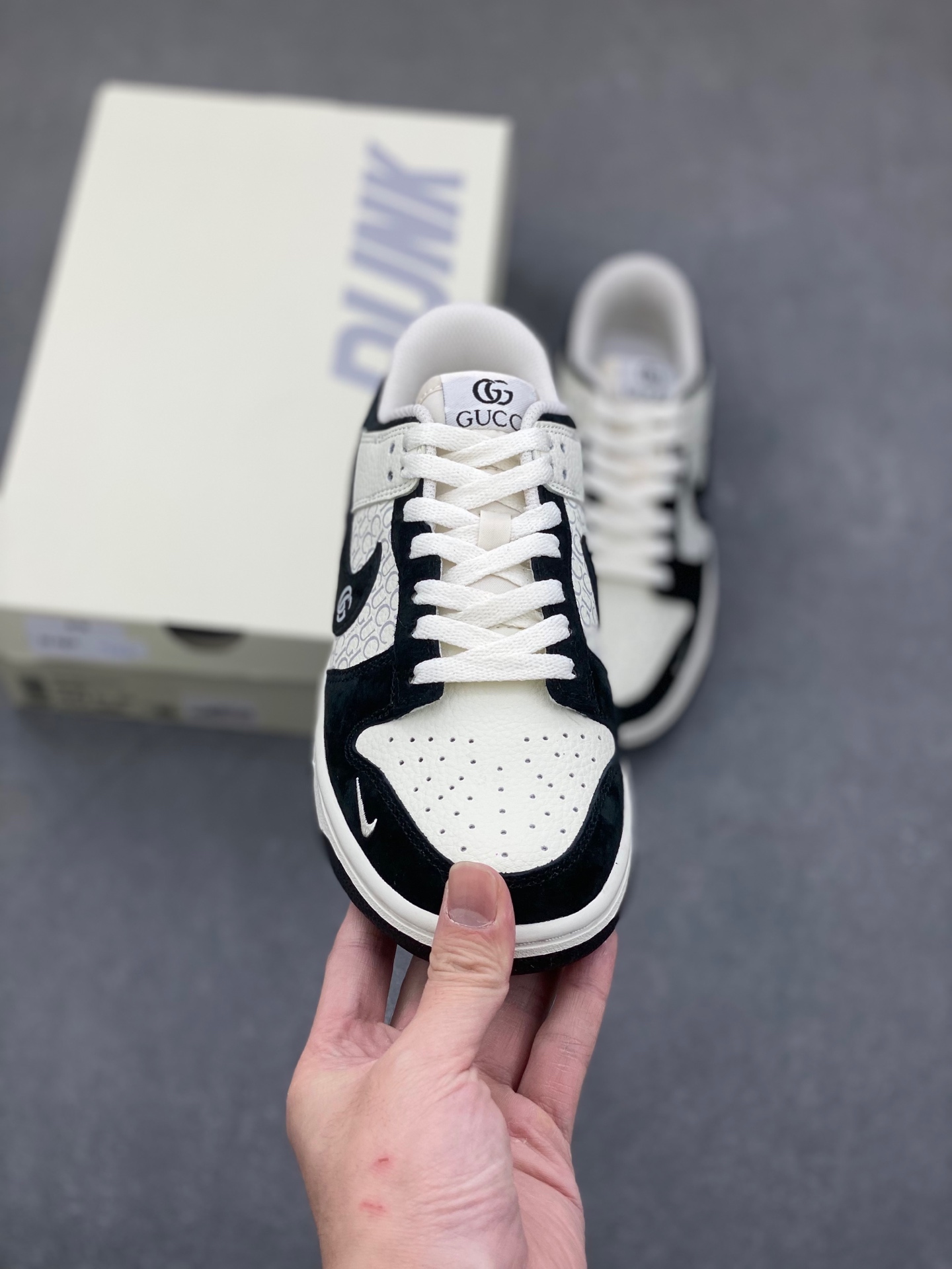 Nike SB Dunk Low Custom Anniversary Edition Sneakers with Gucci Accents 3 i1736370142156 7113 0 1