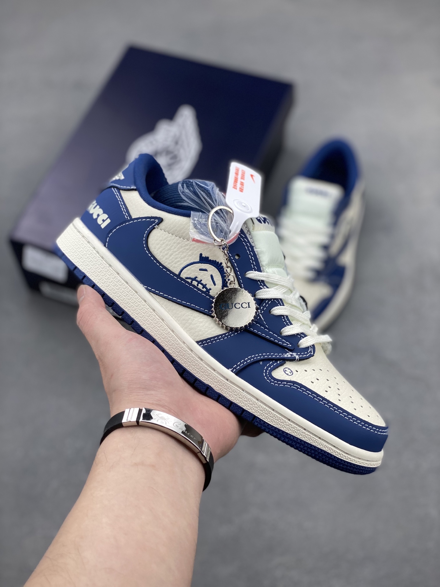Travis Scott x Fragment Design x Air Jordan 1 Low OG SP - Premium Sneakers