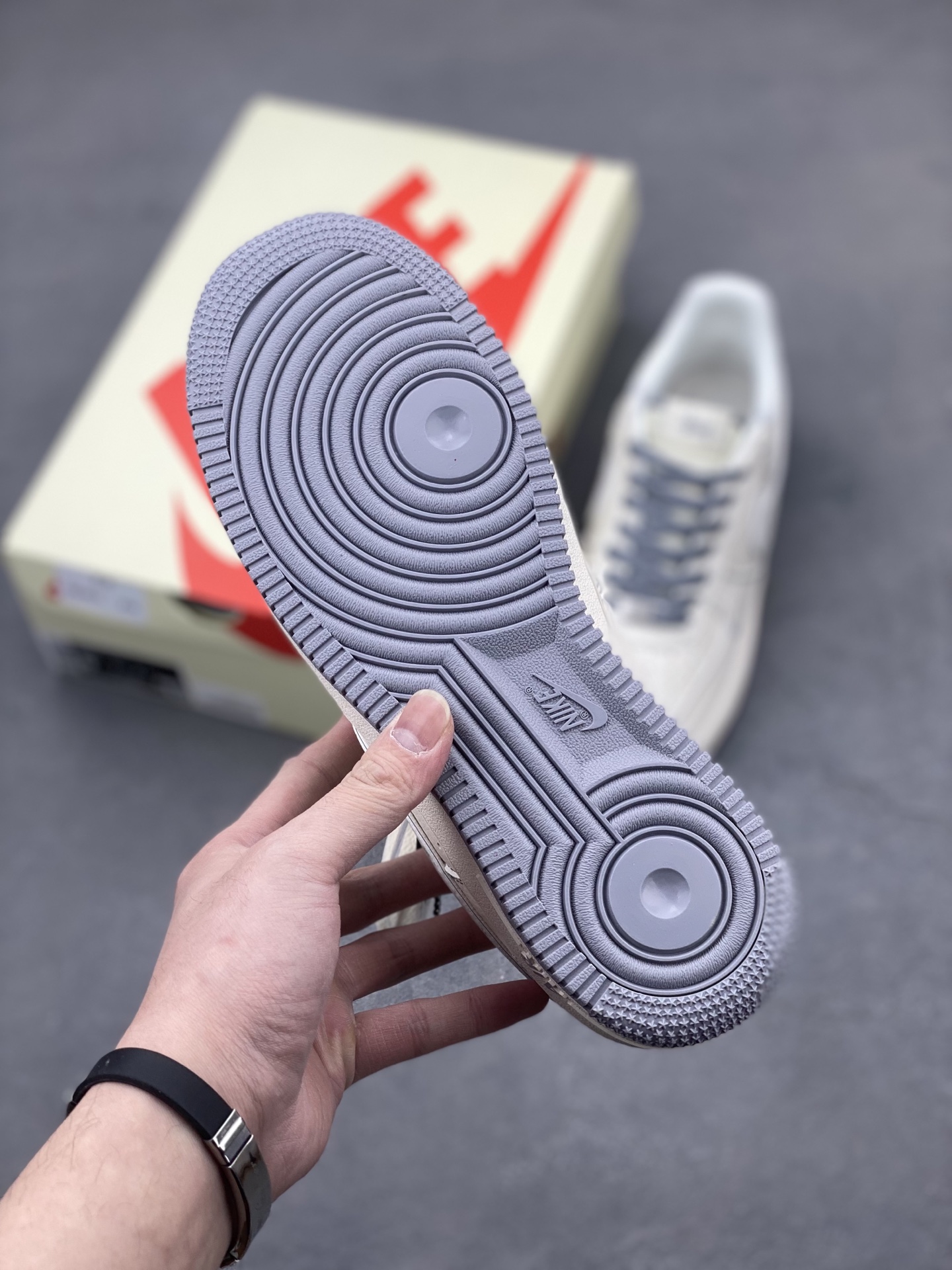 Nike Air Force 1 '07 Low Stussy Fossil Stone - Limited Edition Sneakers 7 i1743436960952 4415 0 5