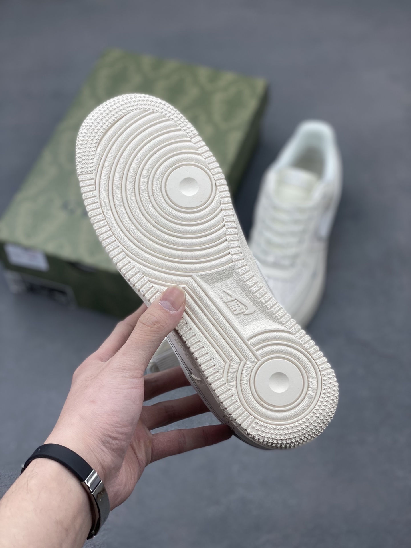 Nike Air Force 1 '07 Low Cream White Custom Sneakers 7 i1743437217543 7056 0 5