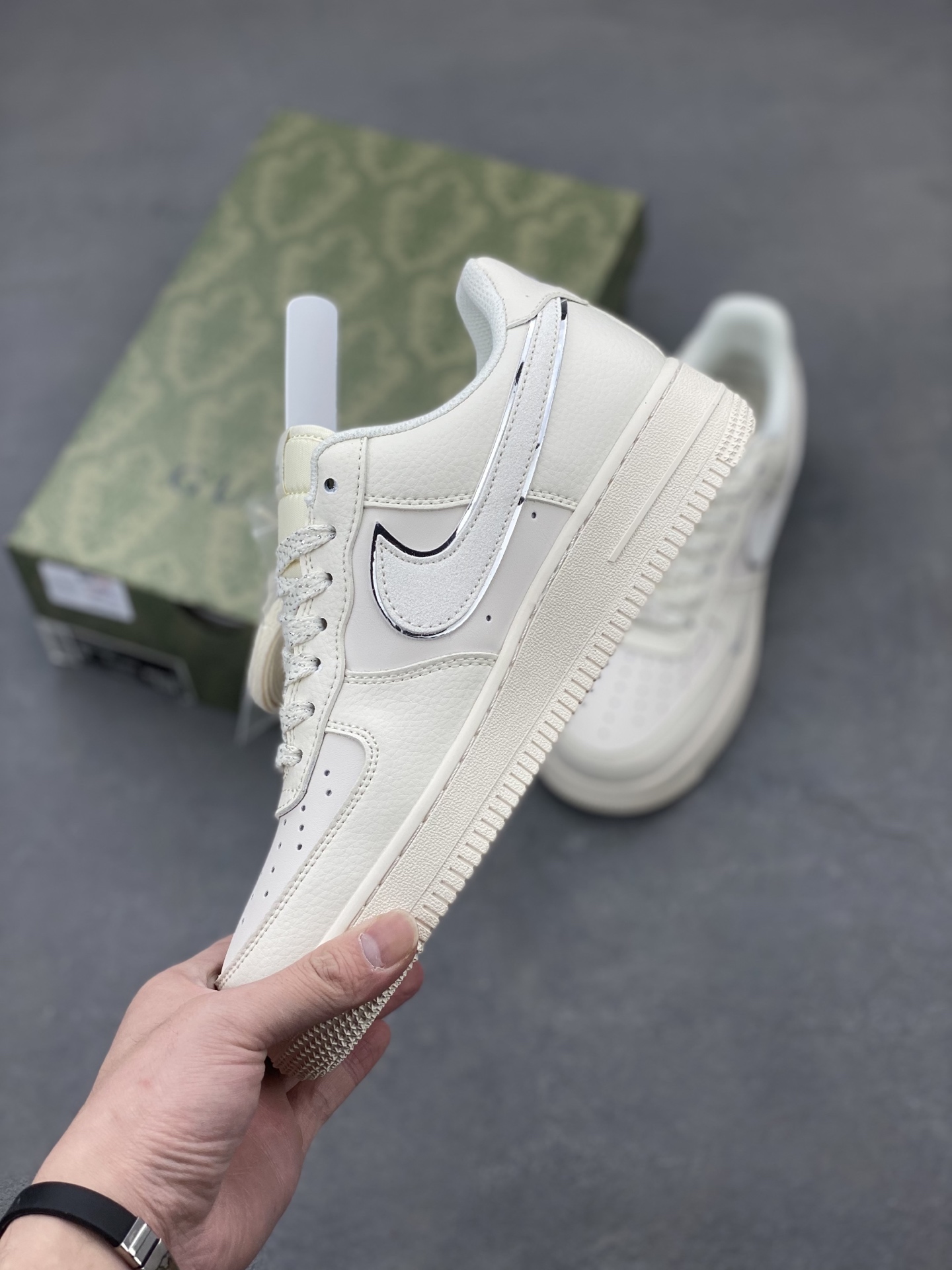 Nike Air Force 1 '07 Low Cream White Custom Sneakers 4 i1743437218060 6331 0 2
