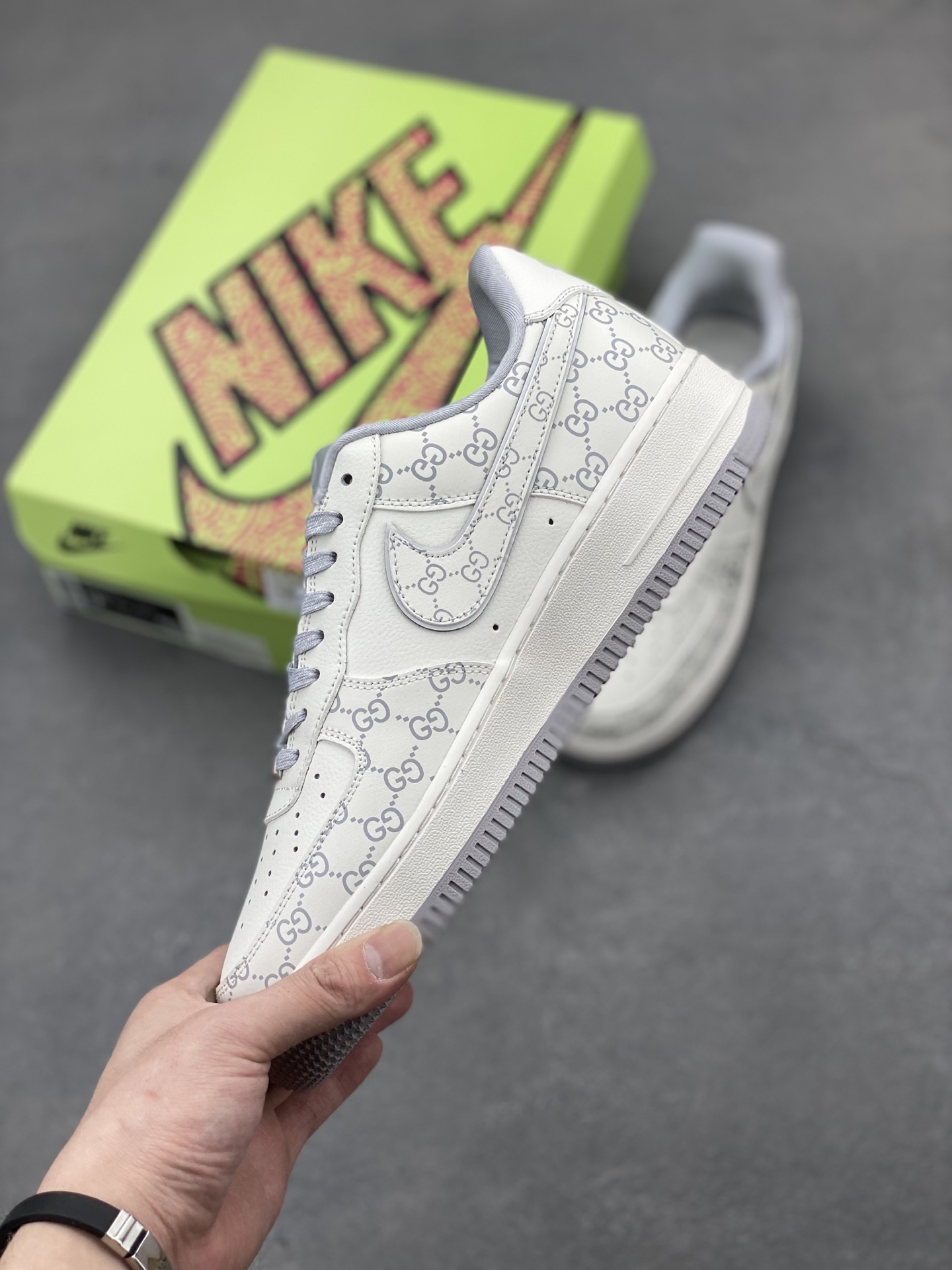 Nike Air Force 1 '07 Low Gucci Sneakers Limited Edition - KY8899-106 4 i1744134457030 3348 0 2