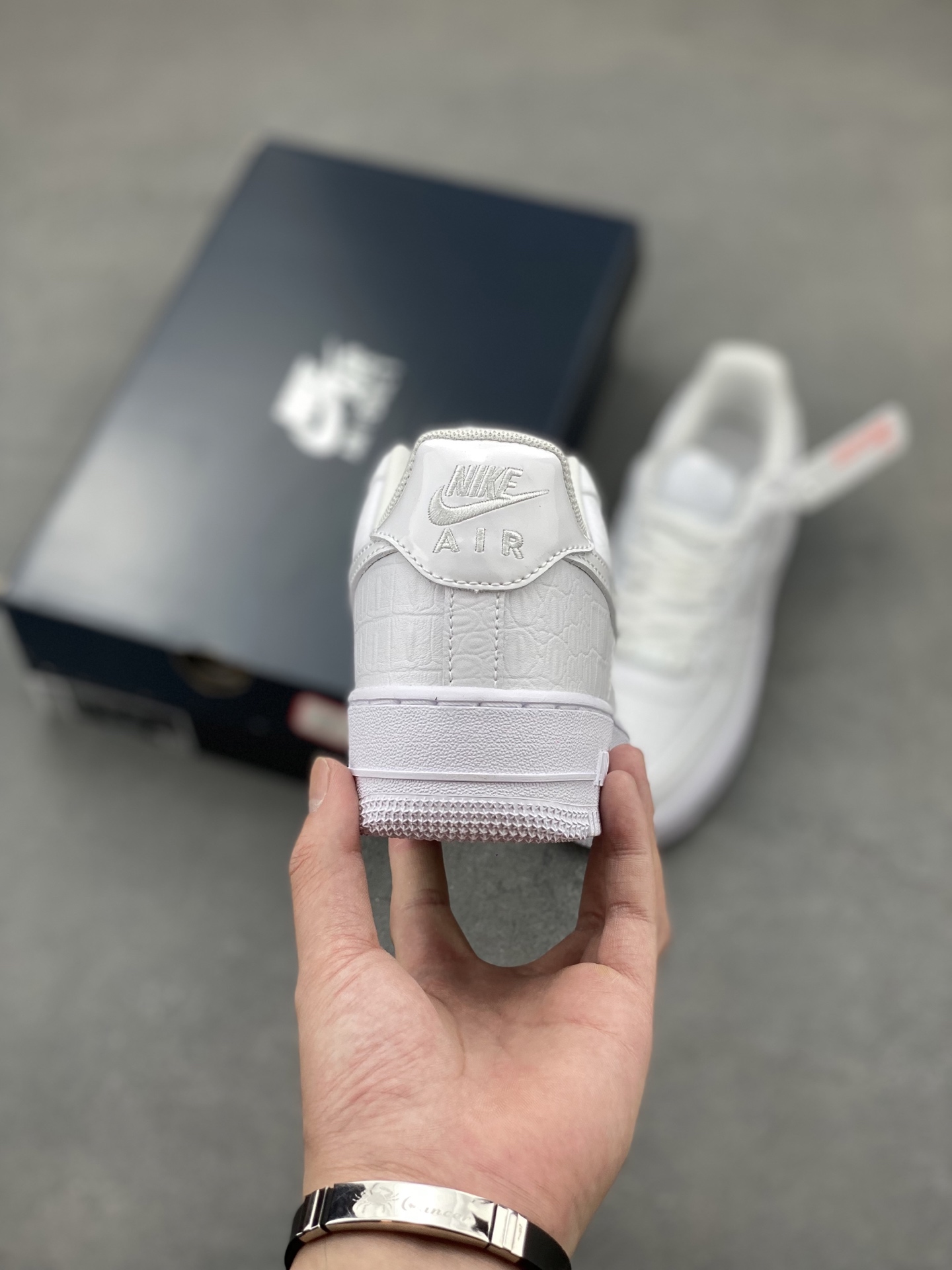 Nike Air Force 1 '07 Low White Crocodile Embossed Leather Sneakers 5 i1749140691435 229 0 3