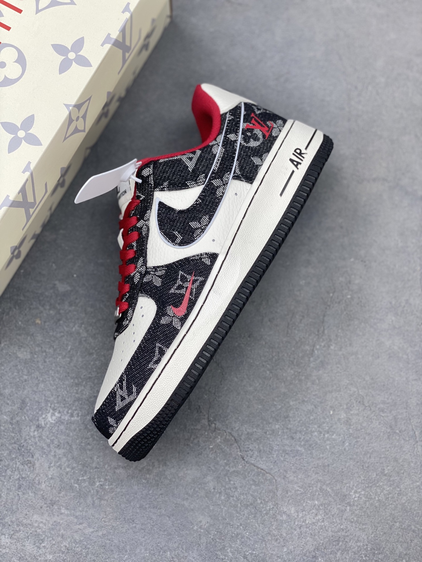 Nike Air Force 1 Low Custom Louis Vuitton Sneakers, Limited Edition 8 i1749140801140 4943 0 6