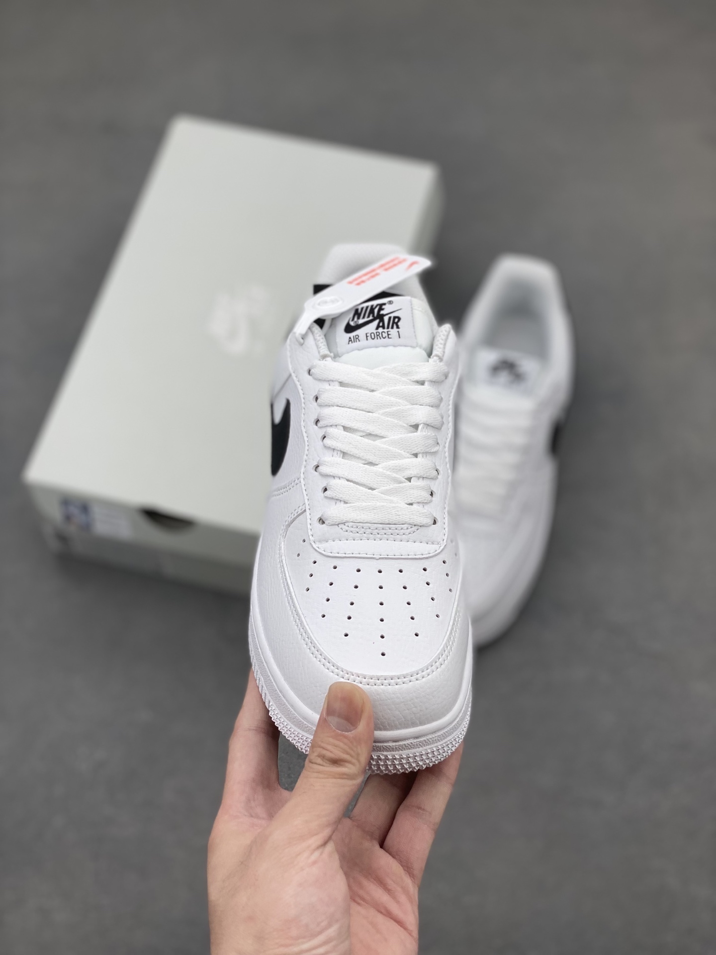 Nike Air Force 1 Low White Black CT2302-100 - Iconic Style & Comfort 3 i1749140861938 9468 0 1