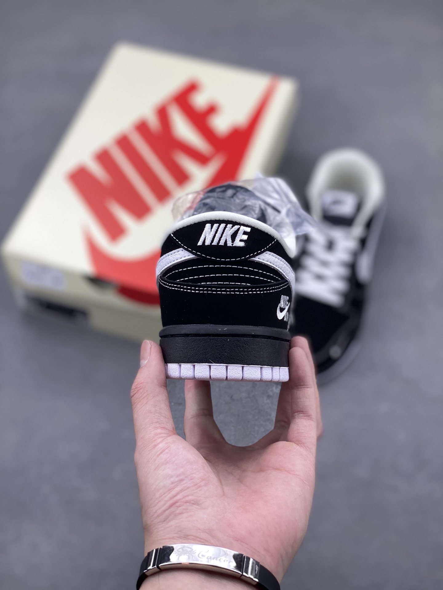 Nike SB Dunk Low x Supreme Black White Sneaker - Premium Quality 5 i1749141140276 2327 0 3