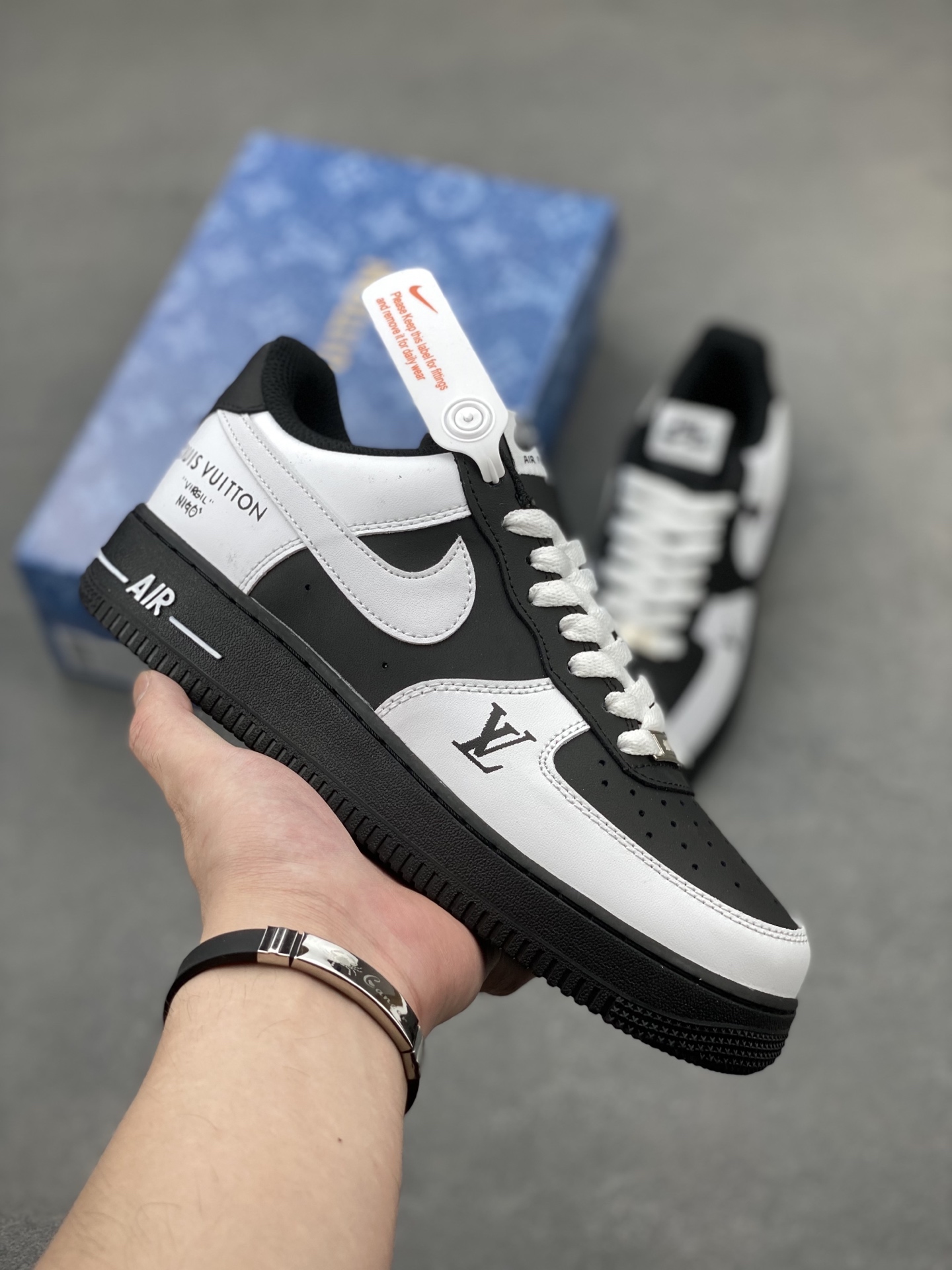 Nike Air Force 1 '07 Low Black/White Custom Sneakers - Limited Edition 2 i1749410197699 2368 0 0