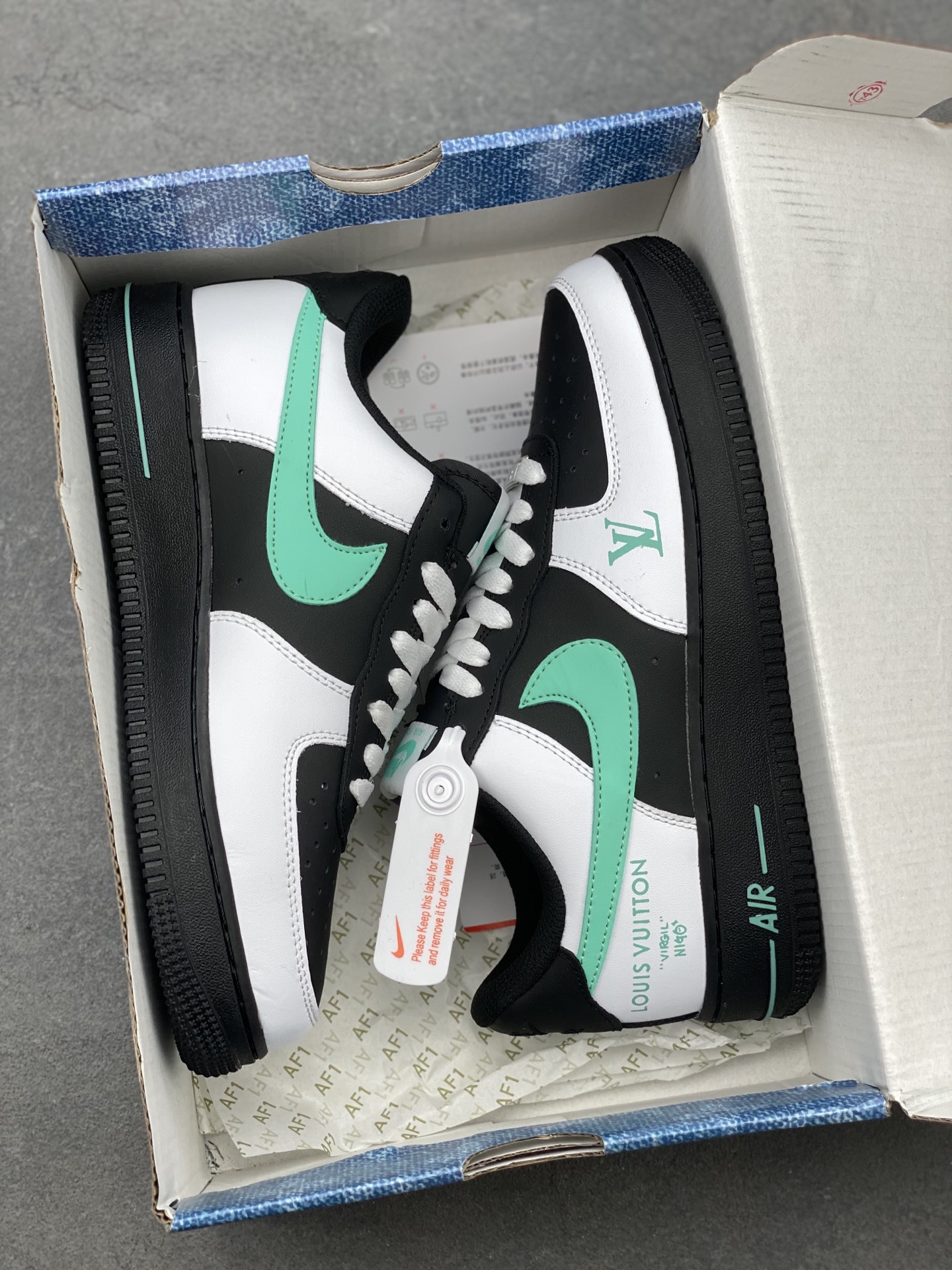 Nike Air Force 1 '07 Low Black/White/Mint Sneaker - Limited Edition 10 i1749410260292 2182 0 8