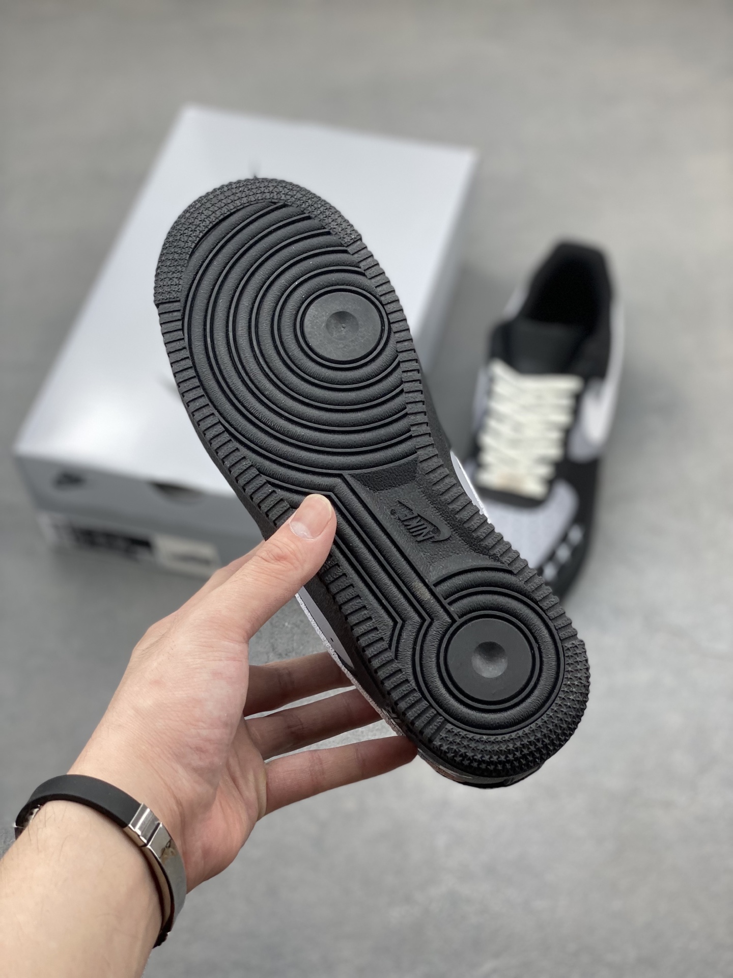Nike Air Force 1 '07 Low Black/Grey Custom Sneakers - Limited Edition 7 i1749410418505 8612 0 5