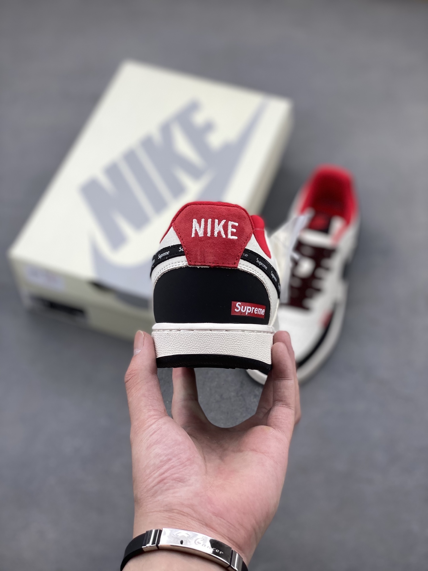Nike Ebernon Low PRM Sneakers - Supreme Edition, Breathable and Comfortable 5 i1749410653324 1447 0 3