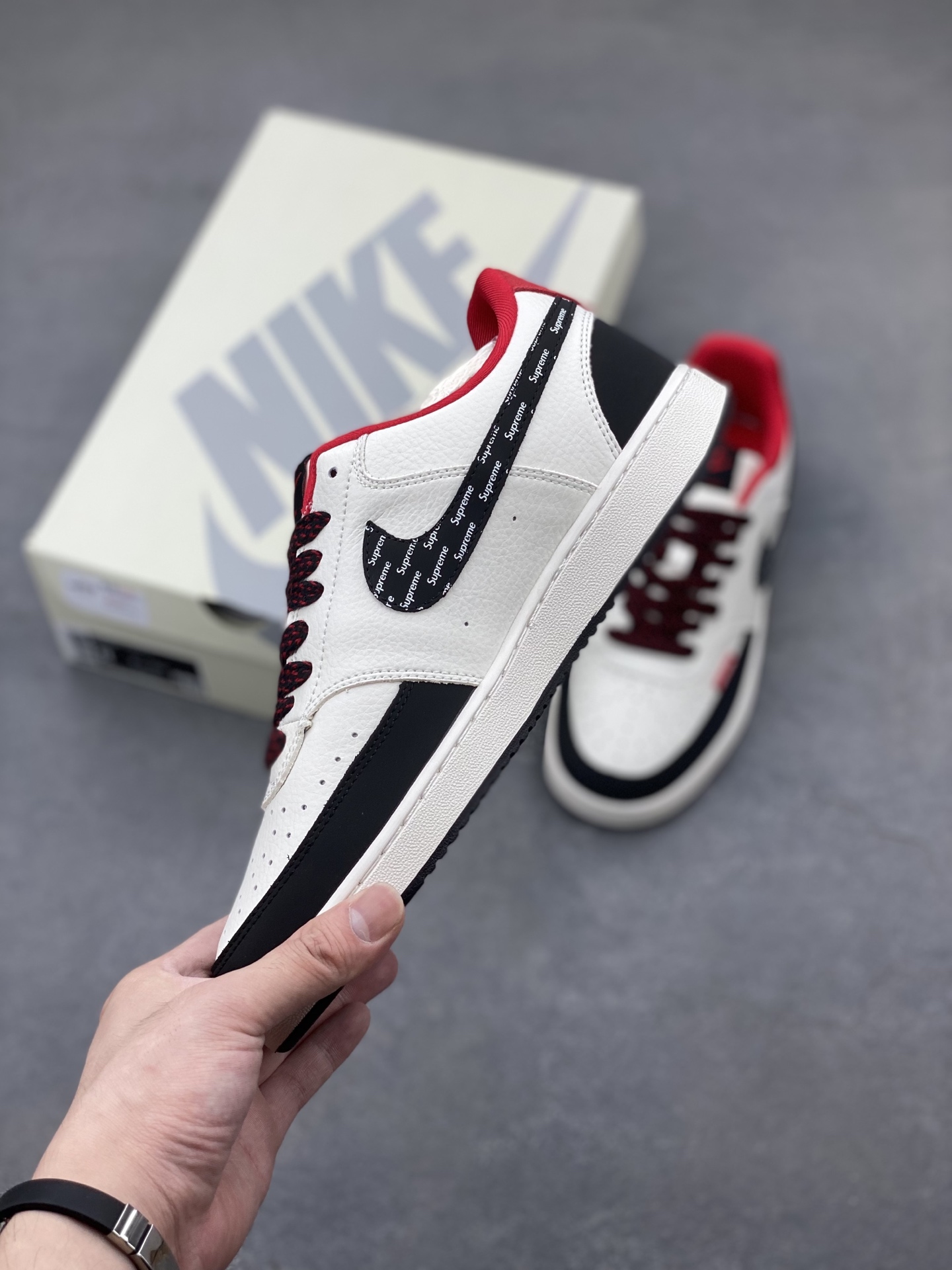 Nike Ebernon Low PRM Sneakers - Supreme Edition, Breathable and Comfortable 4 i1749410661179 628 0 2