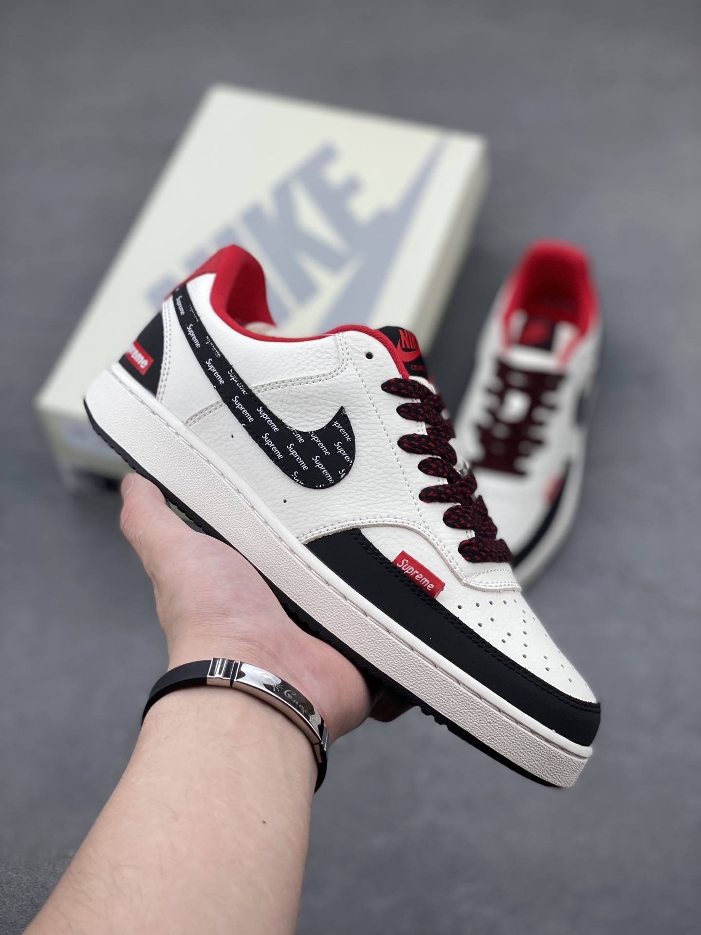 Nike Ebernon Low PRM Sneakers - Supreme Edition, Breathable and Comfortable 2 i1749410661186 5320 0 0