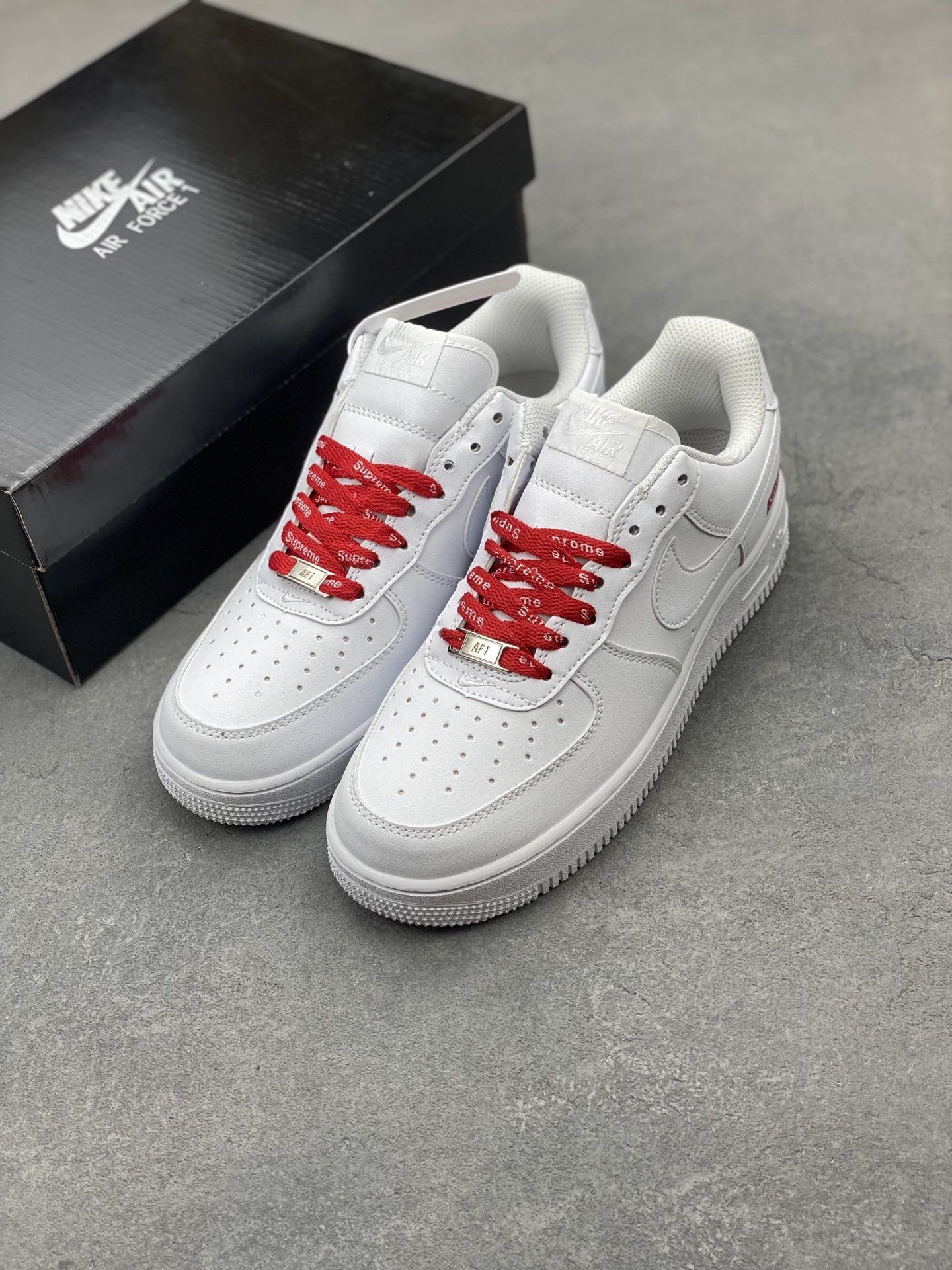 Nike Air Force 1 Low Supreme White CU9225-100 Classic Sneakers 9 i1749410736677 2947 0 7