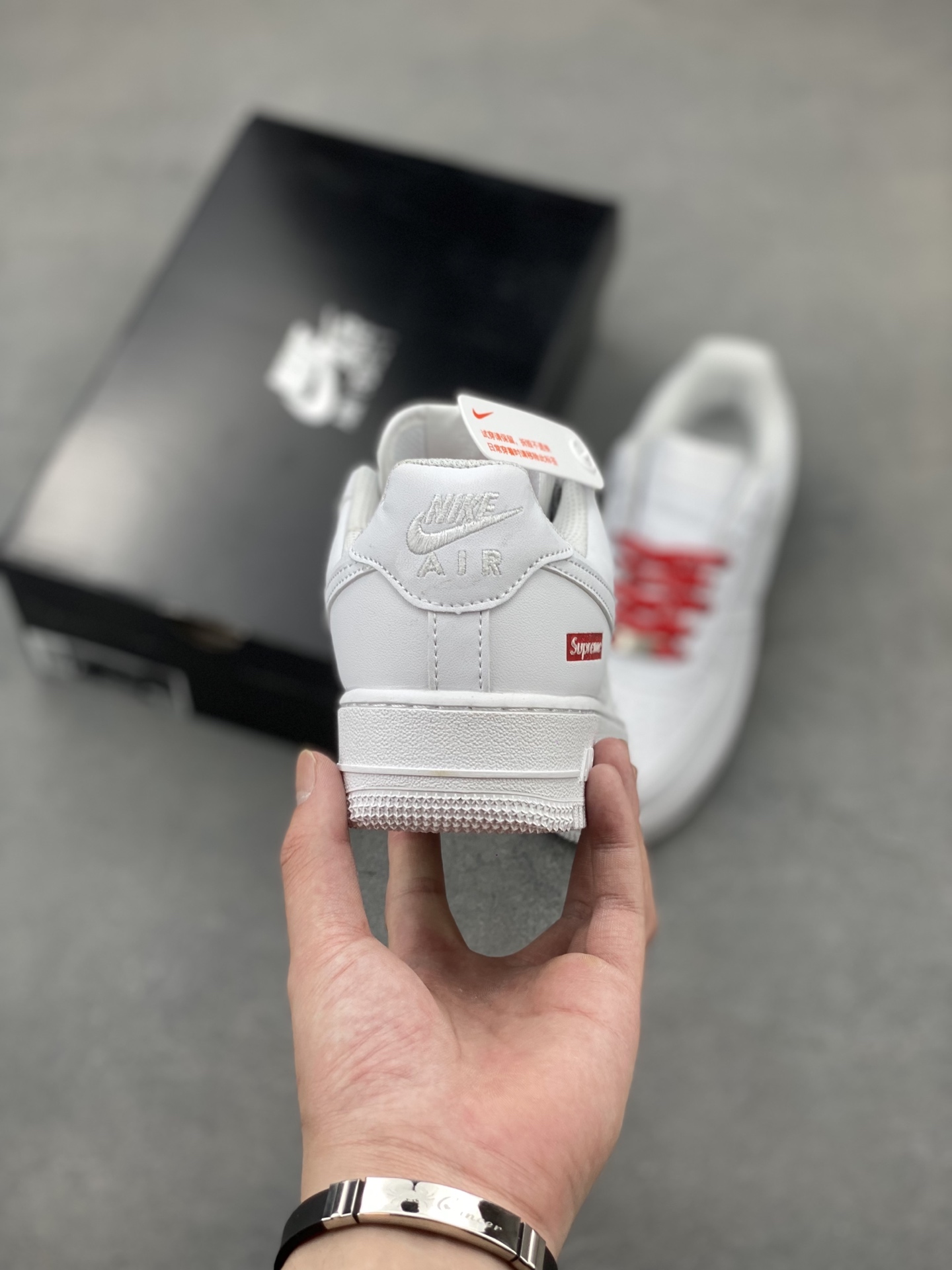Nike Air Force 1 Low Supreme White CU9225-100 Classic Sneakers 5 i1749410738393 8312 0 3