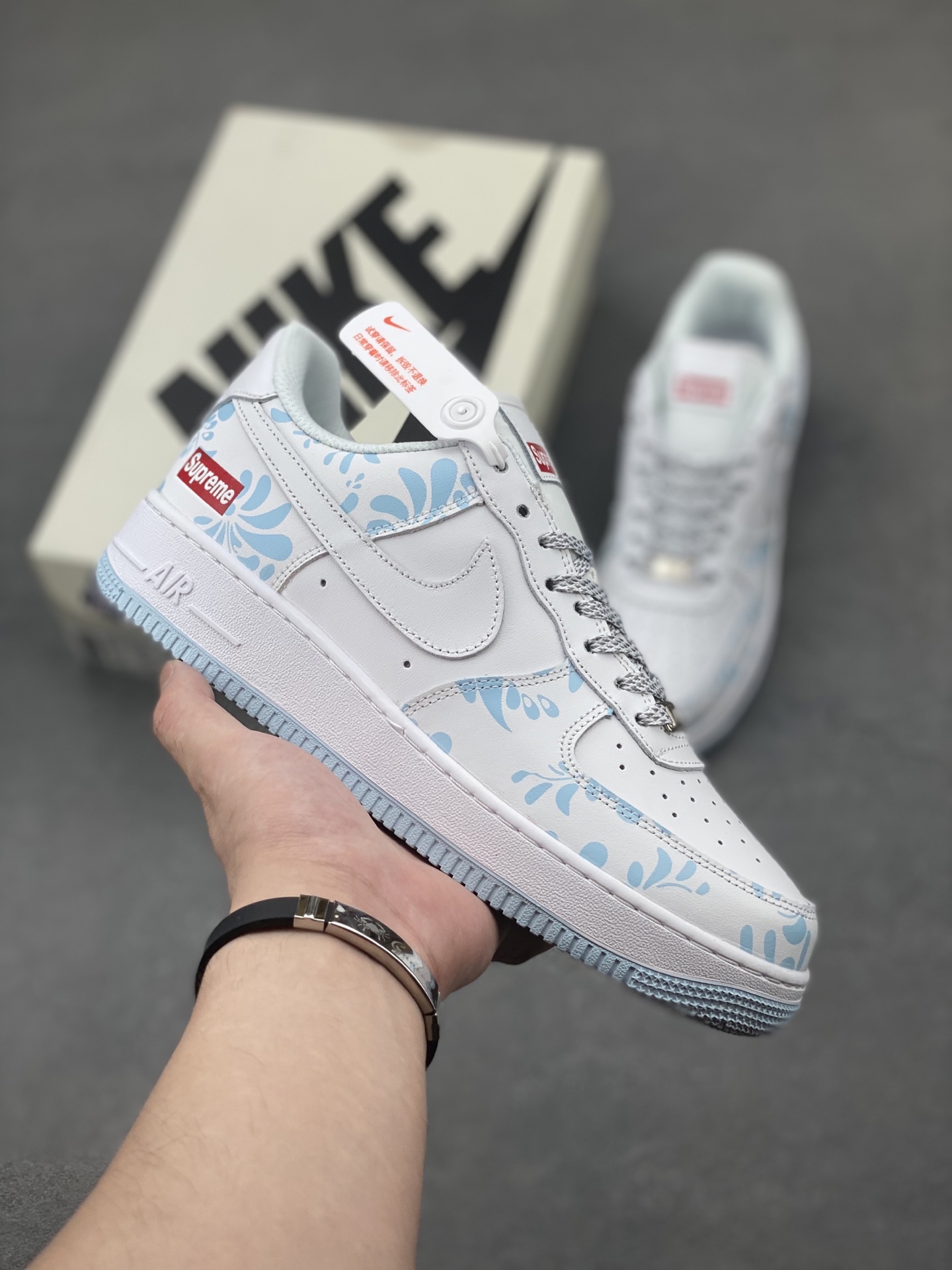 Nike Air Force 1 '07 Low White/Blue Floral Sneakers Limited Edition 2 i1749572557137 654 0 0