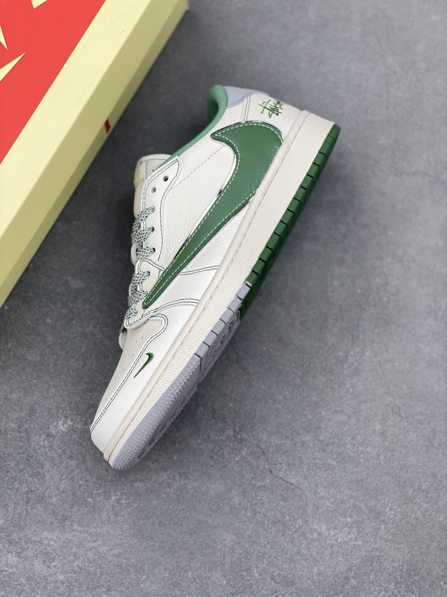 Nike Air Jordan 1 Low x Travis Scott x Stüssy Collab Sneakers 7 i1749573723040 2906 0 6
