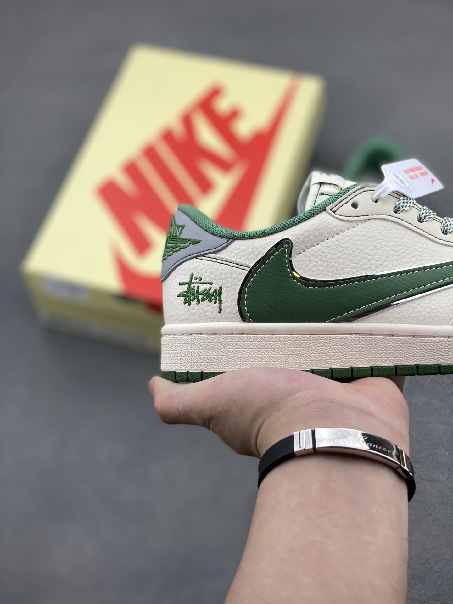 Nike Air Jordan 1 Low x Travis Scott x Stüssy Collab Sneakers 5 i1749573724404 7254 0 4