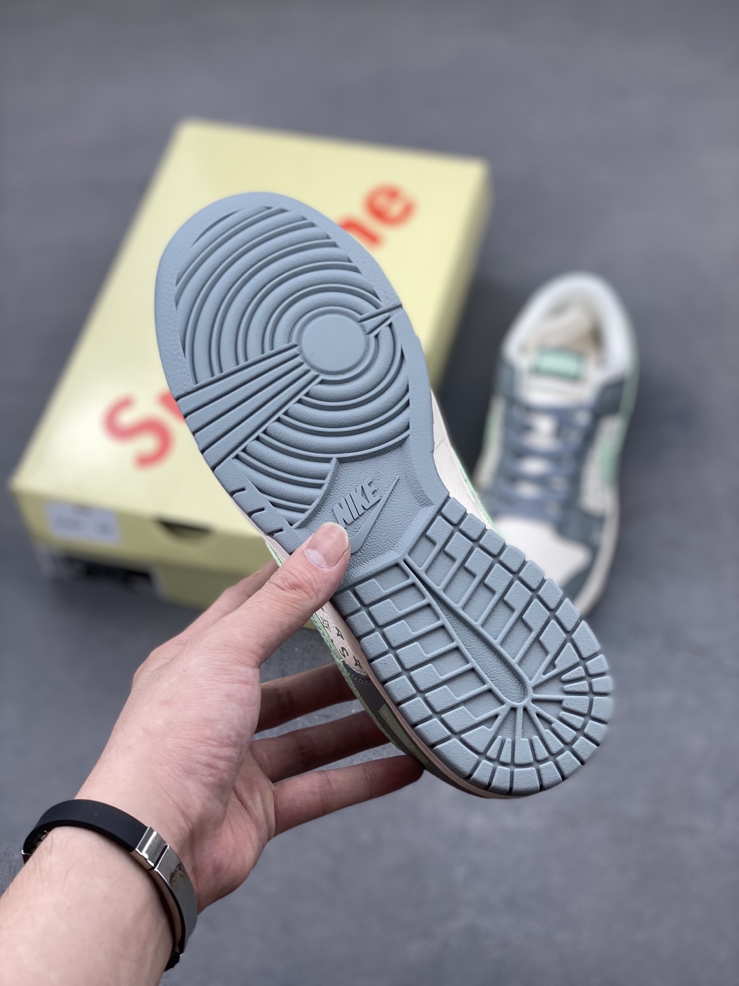 Nike Dunk Low Retro 'Custom DIY' Designer Sneakers - Premium Quality 7 i1749573929776 9536 0 5