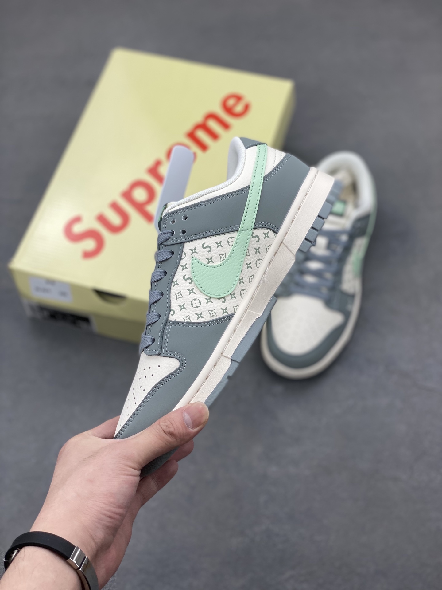 Nike Dunk Low Retro 'Custom DIY' Designer Sneakers - Premium Quality 4 i1749573937580 2822 0 2