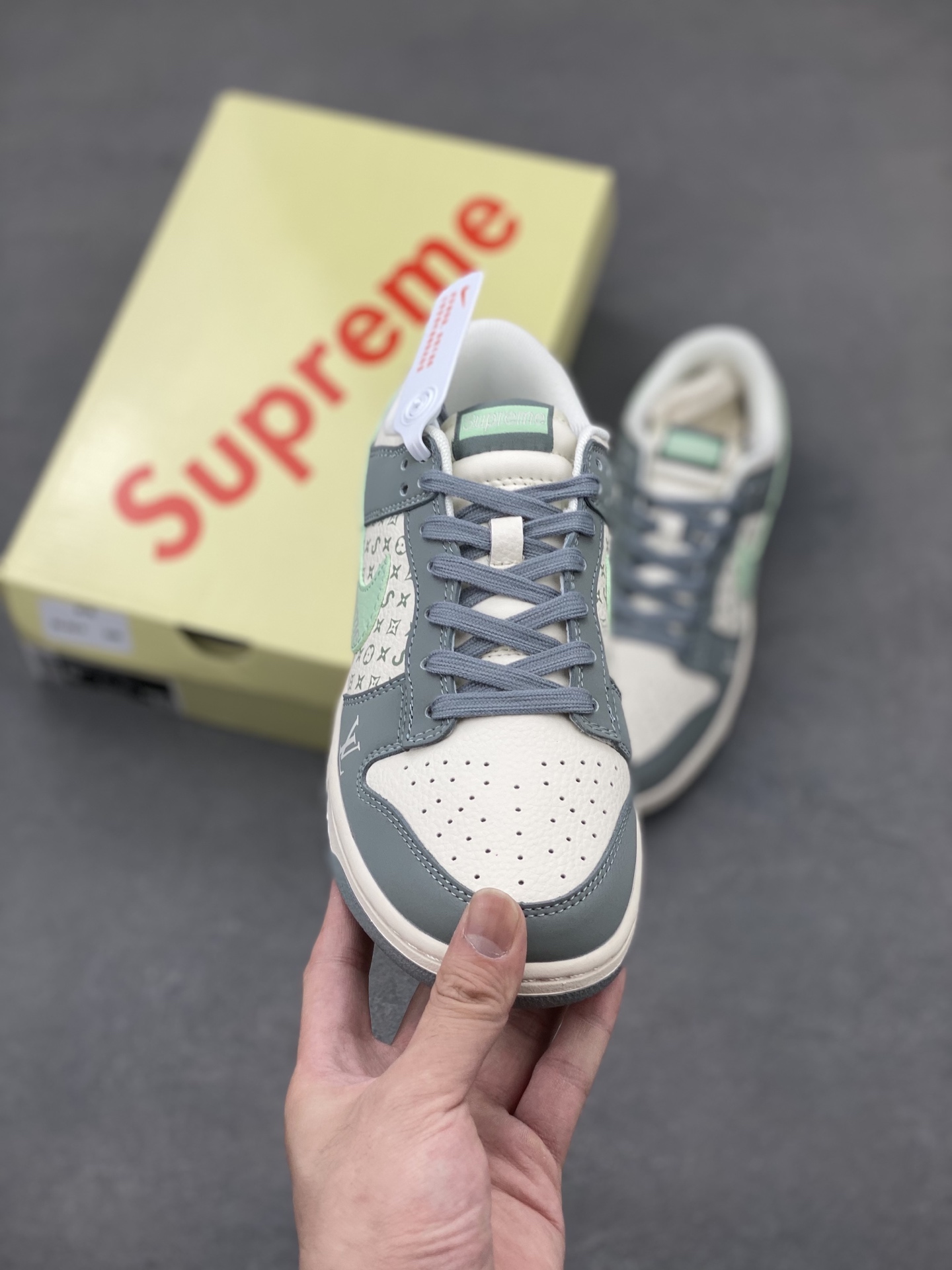 Nike Dunk Low Retro 'Custom DIY' Designer Sneakers - Premium Quality 3 i1749573939842 9926 0 1