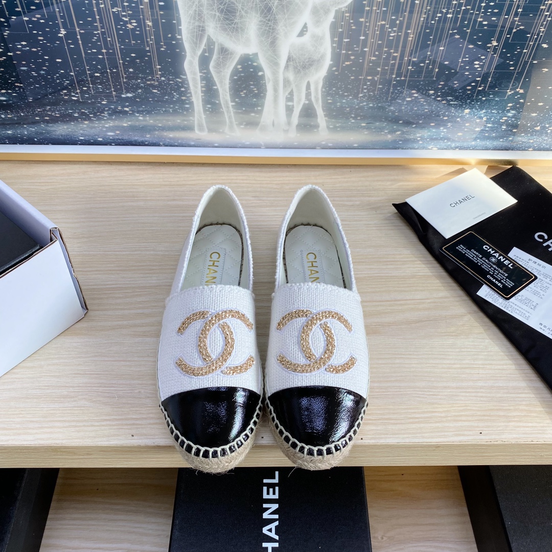 NO:173410,24s new color chain Chanel Chanel s spring and summer new fisherman shoes Taikoo Hui purchased three pairs of original development and purchasing white double-layer outer packaging original one-to-one shipment code: 34-42 (34 41 42 customized), fisherman shoes, chanel, chanel, espadrilles1986090924s新色链条Chanel香奈儿s春夏新款渔夫鞋太古汇购入三对原版开发配代购白色双层外包装原版一比一出货码数:34-42(34 41 42定做),渔夫鞋,chanel,chanel,espadrilles,Women's Shoes