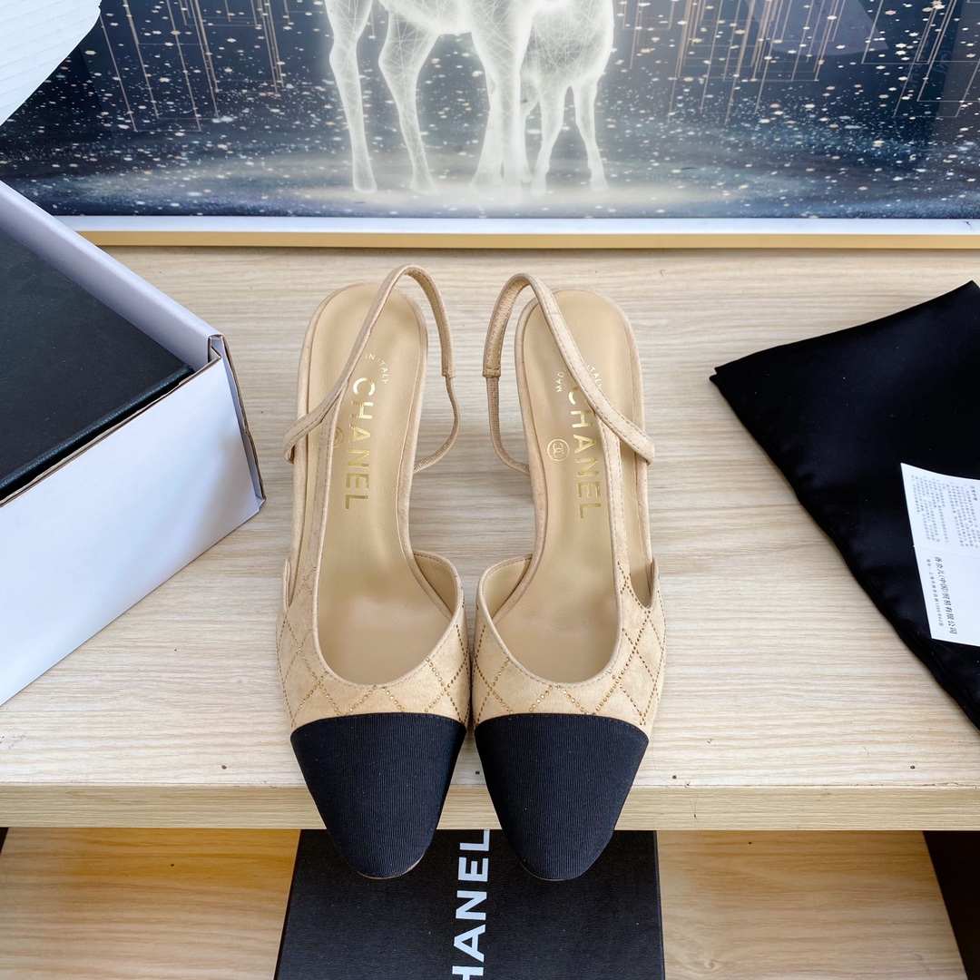 NO:173402,Xiaoxiang 2025 summer new product ~ Xiaoxiang new sandals!  Copy the same as original version 11!  Non-market ordinary version. Fabric suede inner sheepskin heel height 9cm outsole Italian leather sole size 35-39 (34 40 41 42 Custom made non-return), sandals, sandals, sheepskin, chamois leather19860909小香2025夏季新品 ～小香新款凉鞋！同原版11复制！非市场普通版本. 面料麂皮 内里羊皮 跟高9cm 大底意大利皮底 码数35-39（34 40 41 42 定做不退换）,凉鞋,sandals,sheepskin,chamois leather,Women's Shoes