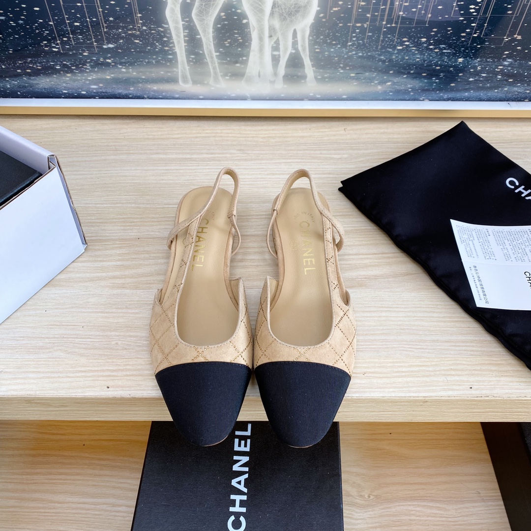 NO:173396,Xiaoxiang 2025 summer new product ~ Xiaoxiang new sandals!  Copy the same as original version 11!  Non-market ordinary version. Fabric suede inner sheepskin heel height 1.5cm outsole Italian leather sole size 35-39 (34 40 41 42 Custom made non-return), sandals, sandals, sheepskin, chamois leather19860909小香2025夏季新品 ～小香新款凉鞋！同原版11复制！非市场普通版本. 面料麂皮 内里羊皮 跟高1.5cm 大底意大利皮底 码数35-39（34 40 41 42 定做不退换）,凉鞋,sandals,sheepskin,chamois leather,Women's Shoes