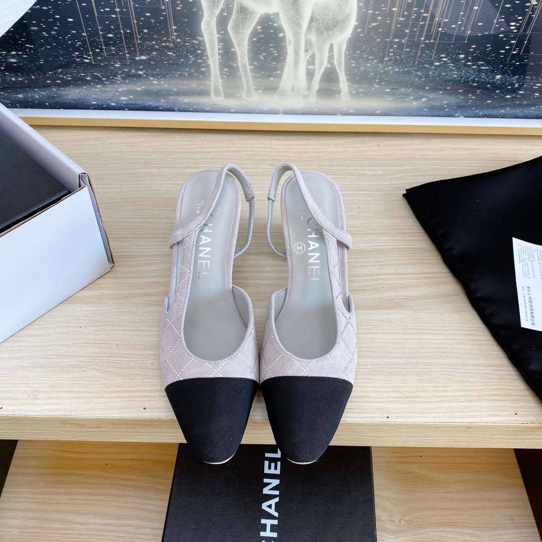 NO:173417,Xiaoxiang 2025 summer new product ~ Xiaoxiang new sandals!  Copy the same as original version 11!  Non-market ordinary version. Fabric suede inner sheepskin heel height 6.5cm outsole Italian leather sole size 35-39 (34 40 41 42 Custom made non-return), sandals, sandals, sheepskin, chamois leather19860909小香2025夏季新品 ～小香新款凉鞋！同原版11复制！非市场普通版本. 面料麂皮 内里羊皮 跟高6.5cm 大底意大利皮底 码数35-39（34 40 41 42 定做不退换）,凉鞋,sandals,sheepskin,chamois leather,Women's Shoes