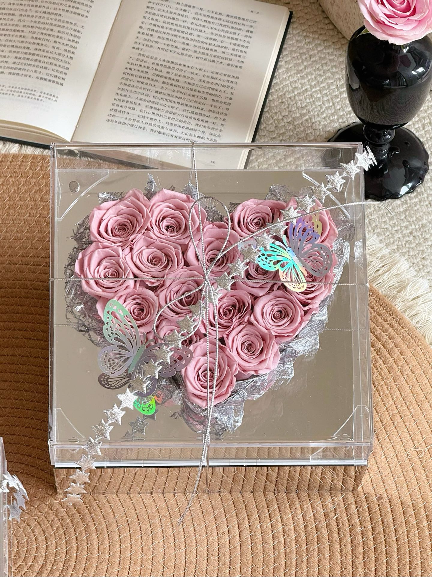 Eternal Love: Heart-Shaped Preserved Rose Flower Box with Acrylic Case 10 i1755485365926 166 0 4