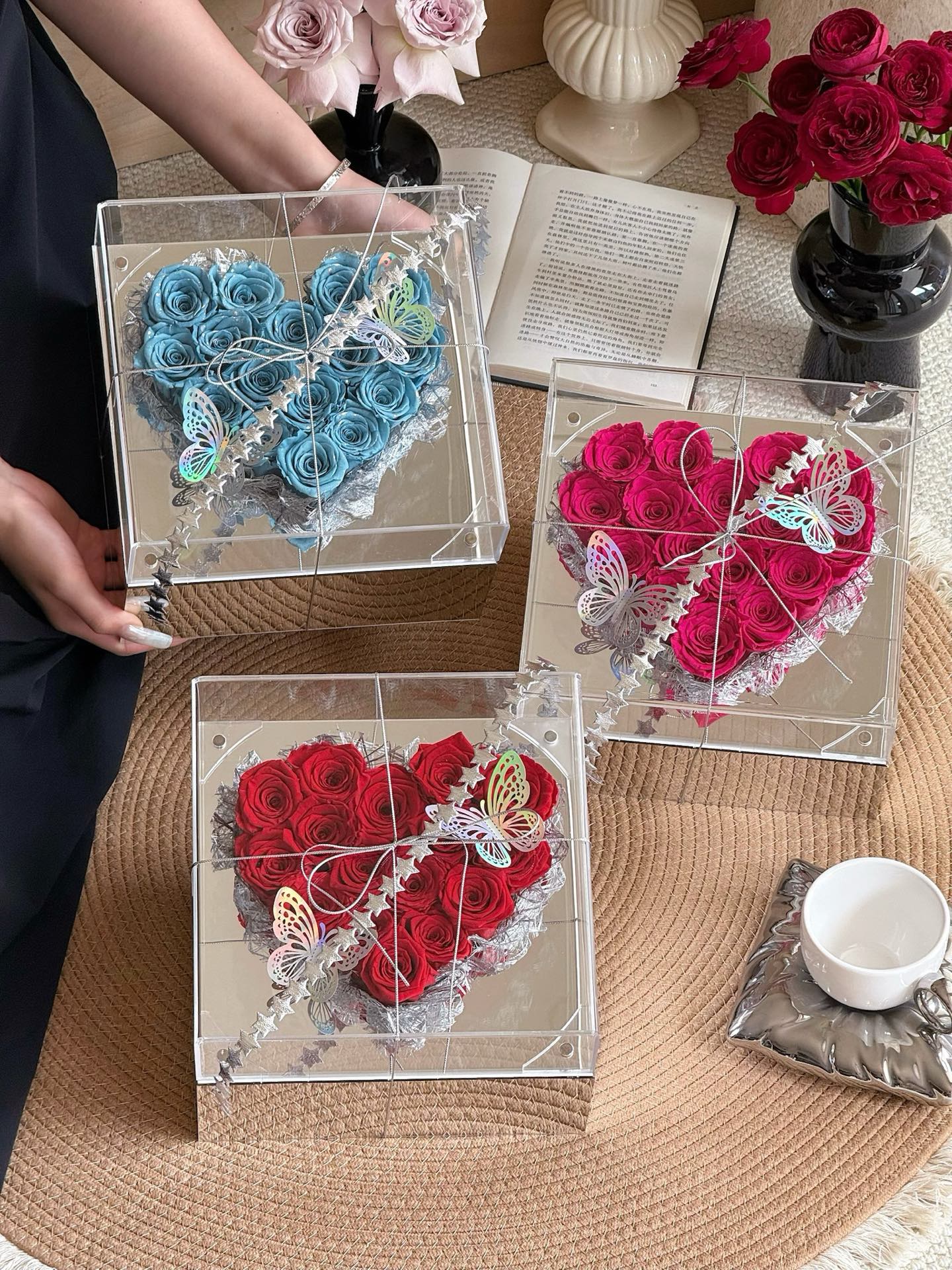 Eternal Love: Heart-Shaped Preserved Rose Flower Box with Acrylic Case 3 i1755485365979 6900 0 1