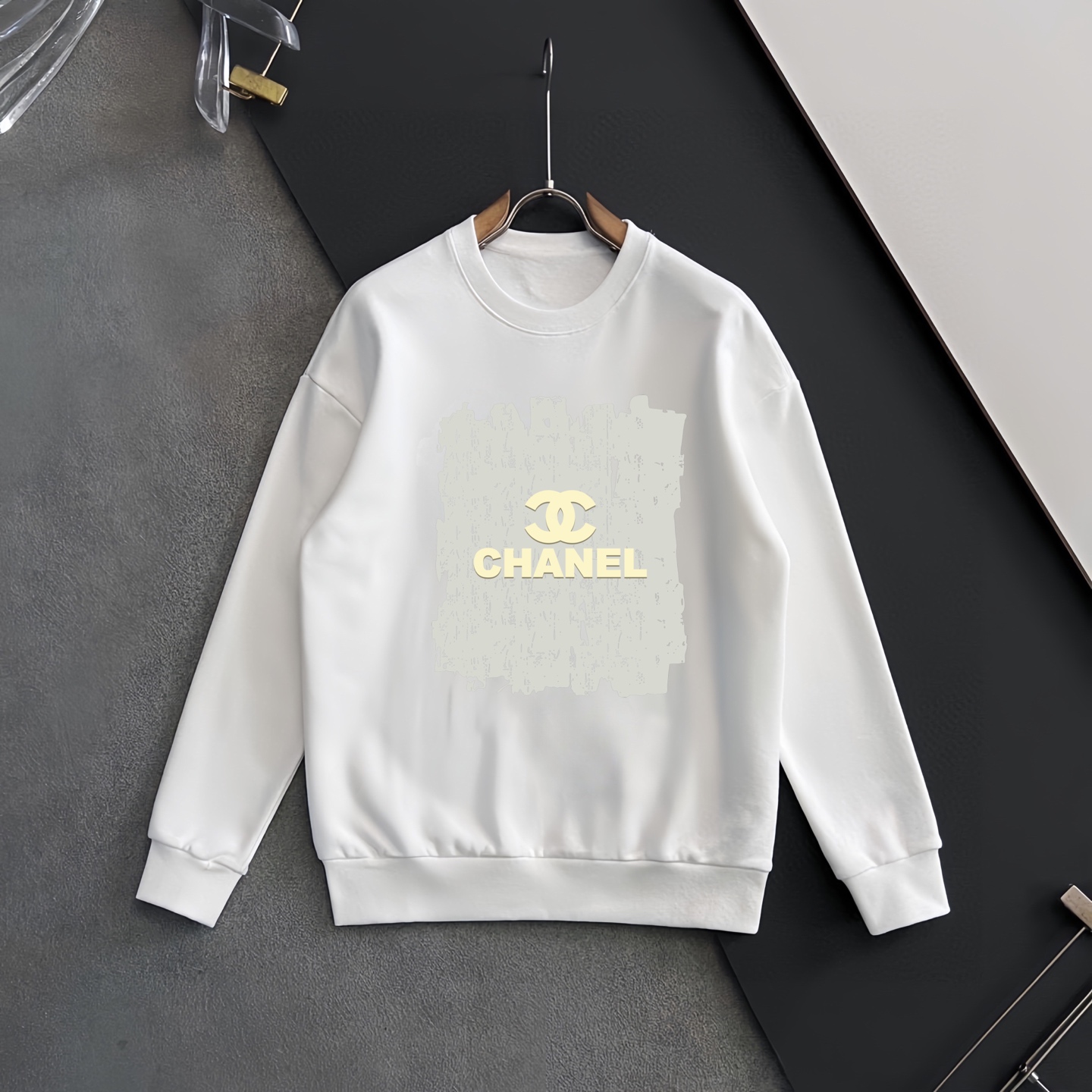 CHANEL 香奈儿 秋冬新作 クラシックデザイン 丸首スウェット