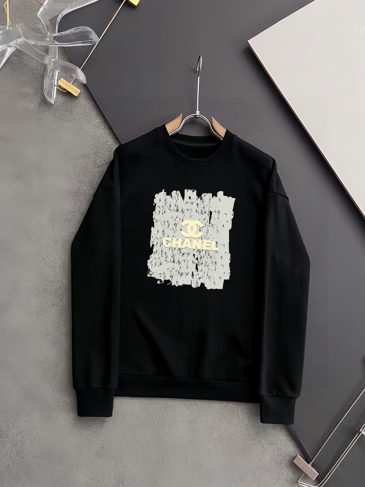 CHANEL 香奈儿 秋冬円領衛衣 400g純棉の個性デザイン