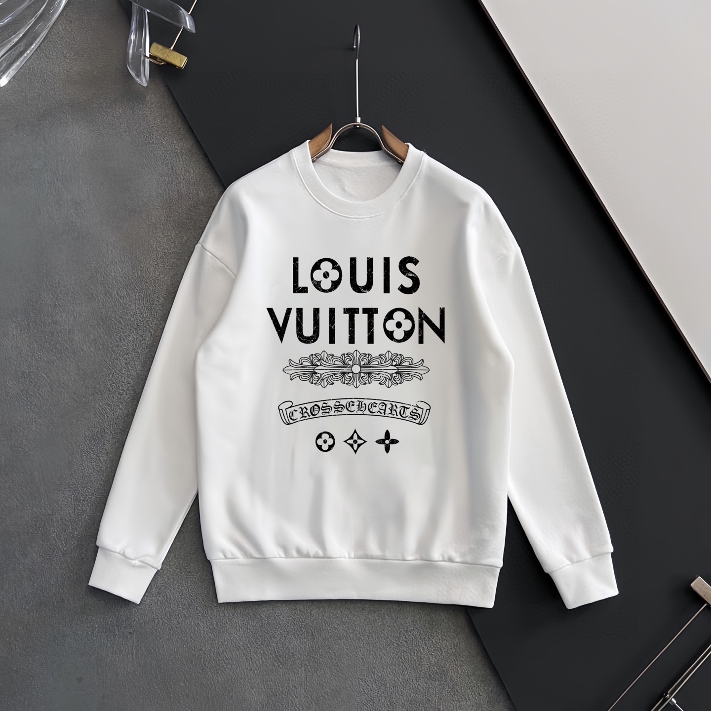 LV 驴牌 秋冬新作 クラシックデザイン ラウンドネックスウェット