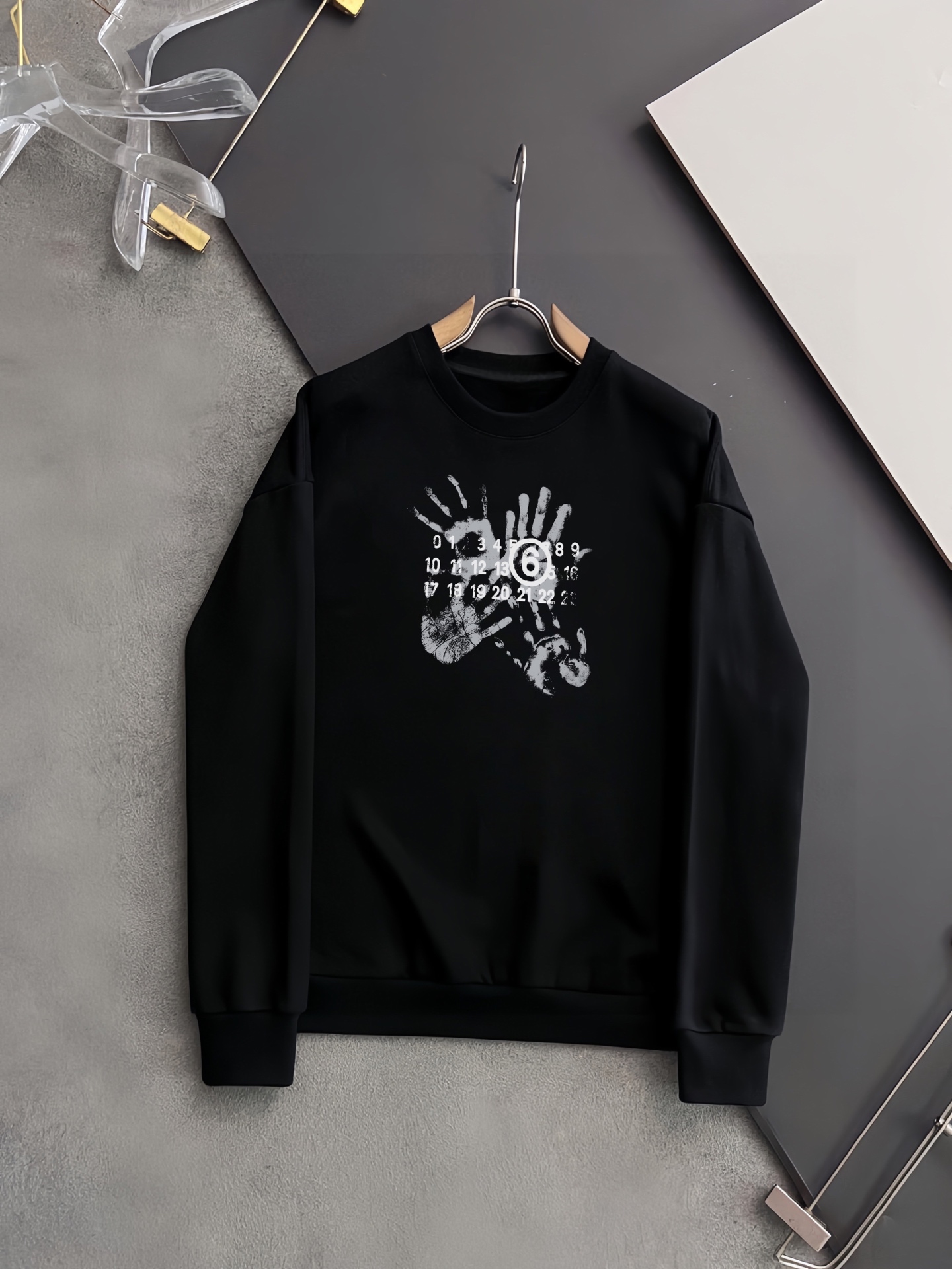 MM6 マルジェラ 新作 個性派 クラシックデザイン スウェットシャツ