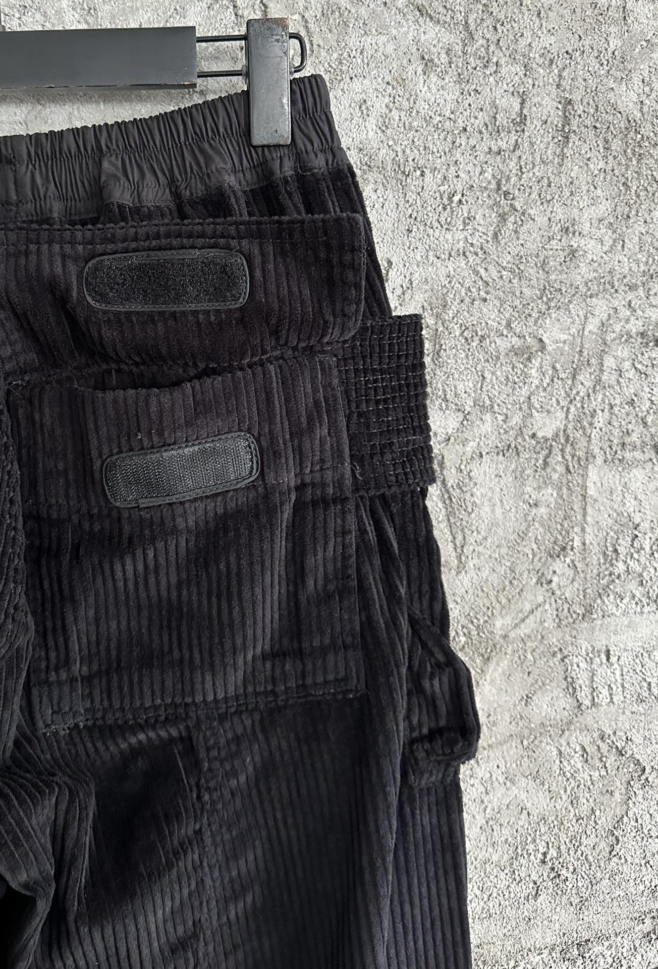Rick Owens DRKSHDW Corduroy Wide Leg Pants with Multi-Pocket Design 9 i1712297125 4902 5