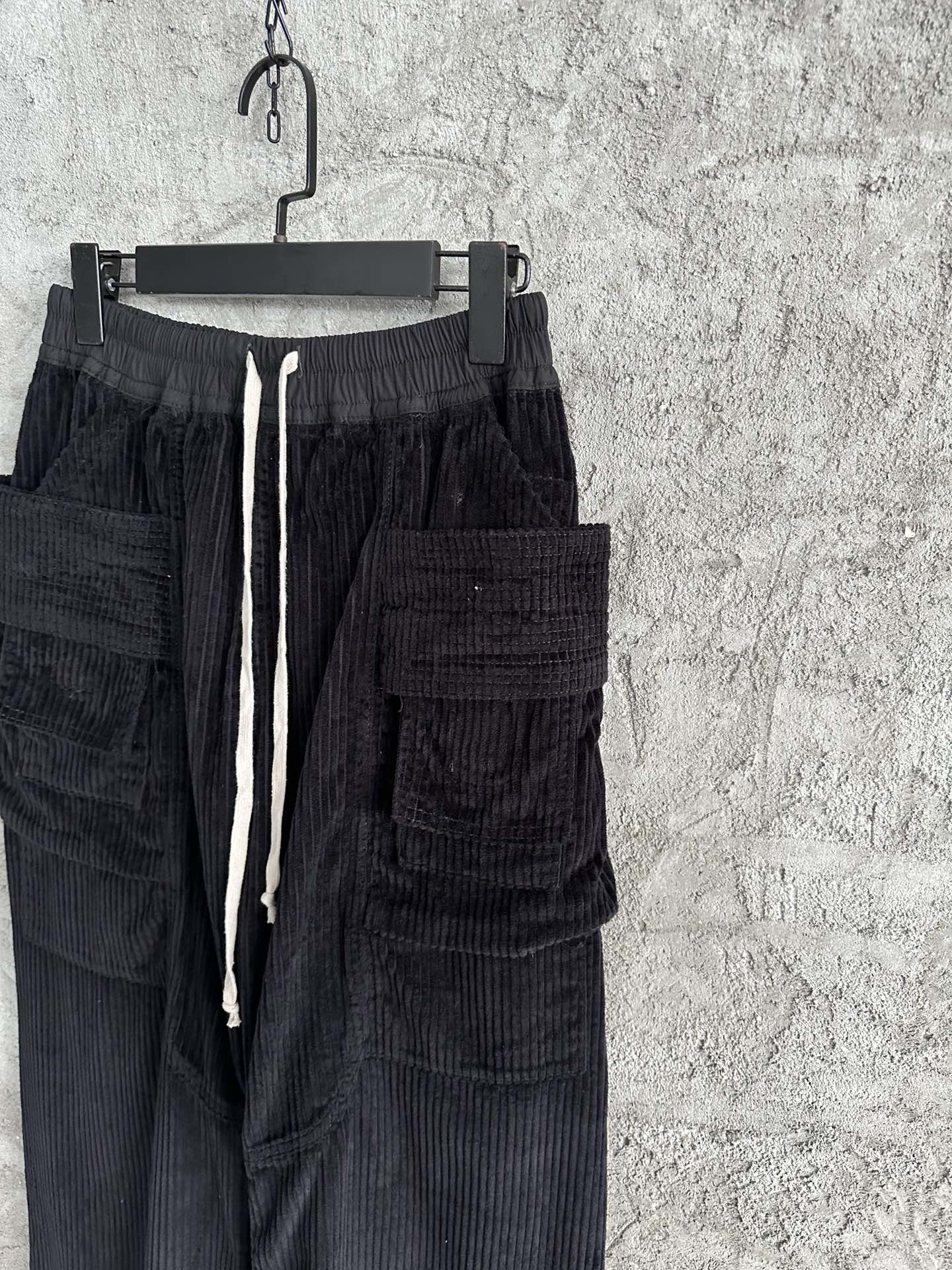 Rick Owens DRKSHDW Corduroy Wide Leg Pants with Multi-Pocket Design 4 i1712297125 9151 4
