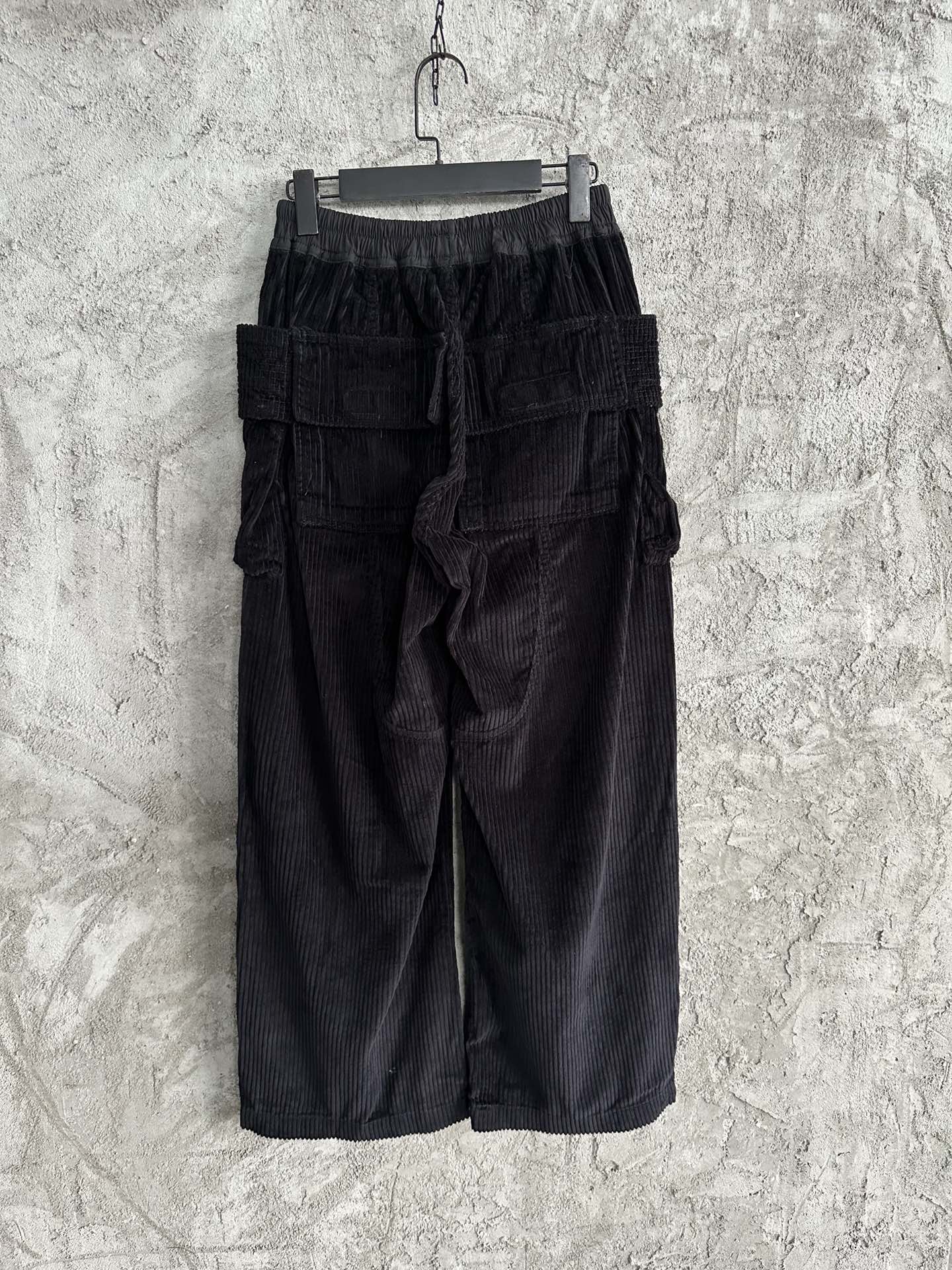 Rick Owens DRKSHDW Corduroy Wide Leg Pants with Multi-Pocket Design 7 i1712297125 9368 3