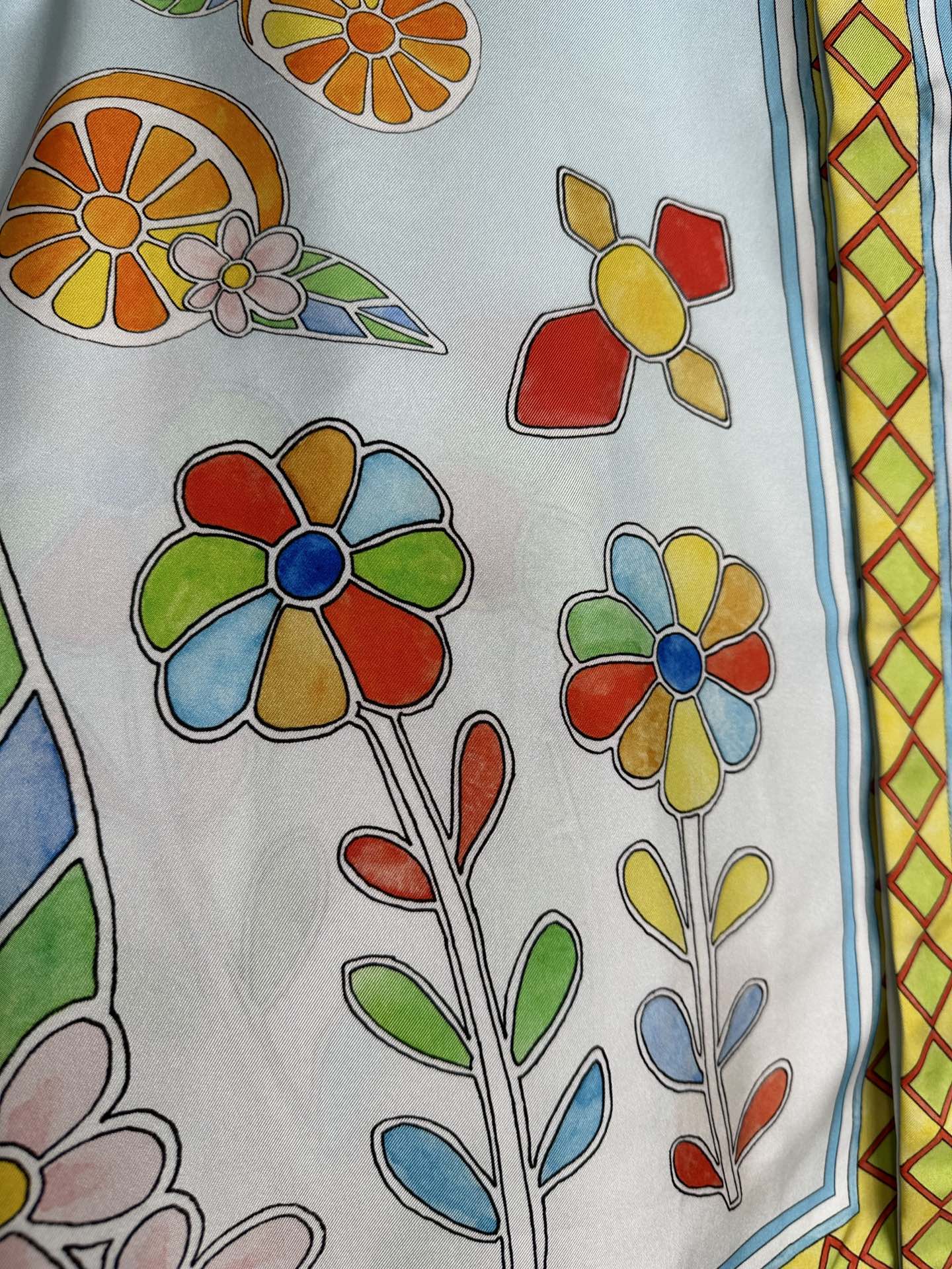 Casablanca 2024SS Sunflower Print Silk Short Sleeve Shirt 6 i1717051236 6923 4