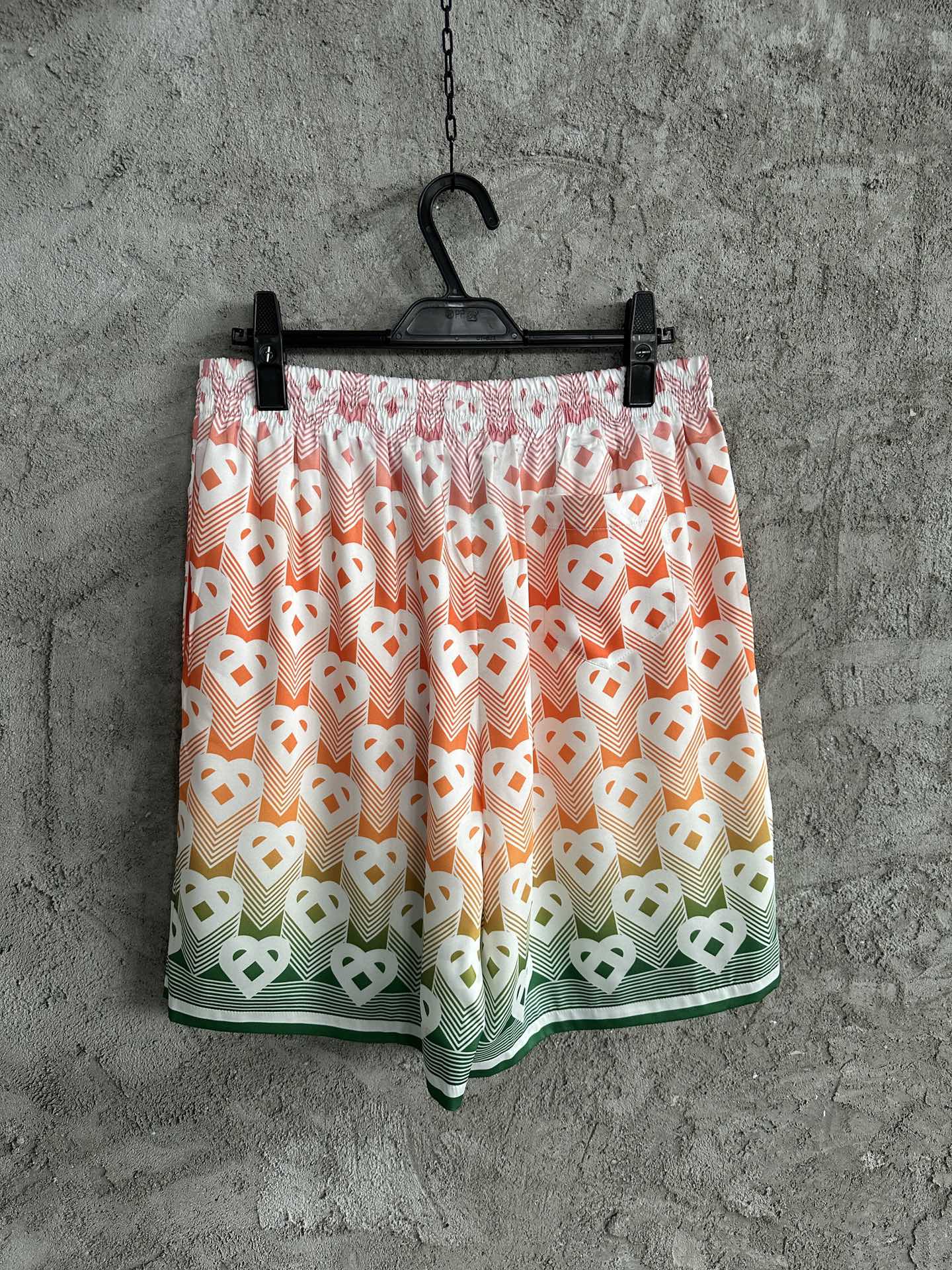 CASABLANCA 2024SS Heart-Patterned Silk Shorts - Stylish Summer Essential 7 i1718874762 9031 4